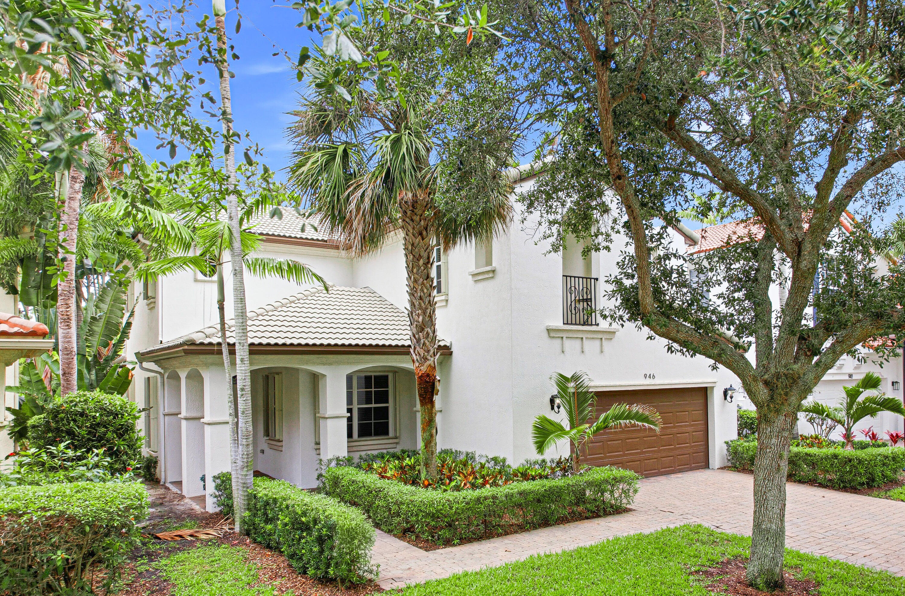 946 Mill Creek, Palm Beach Gardens FL 33410