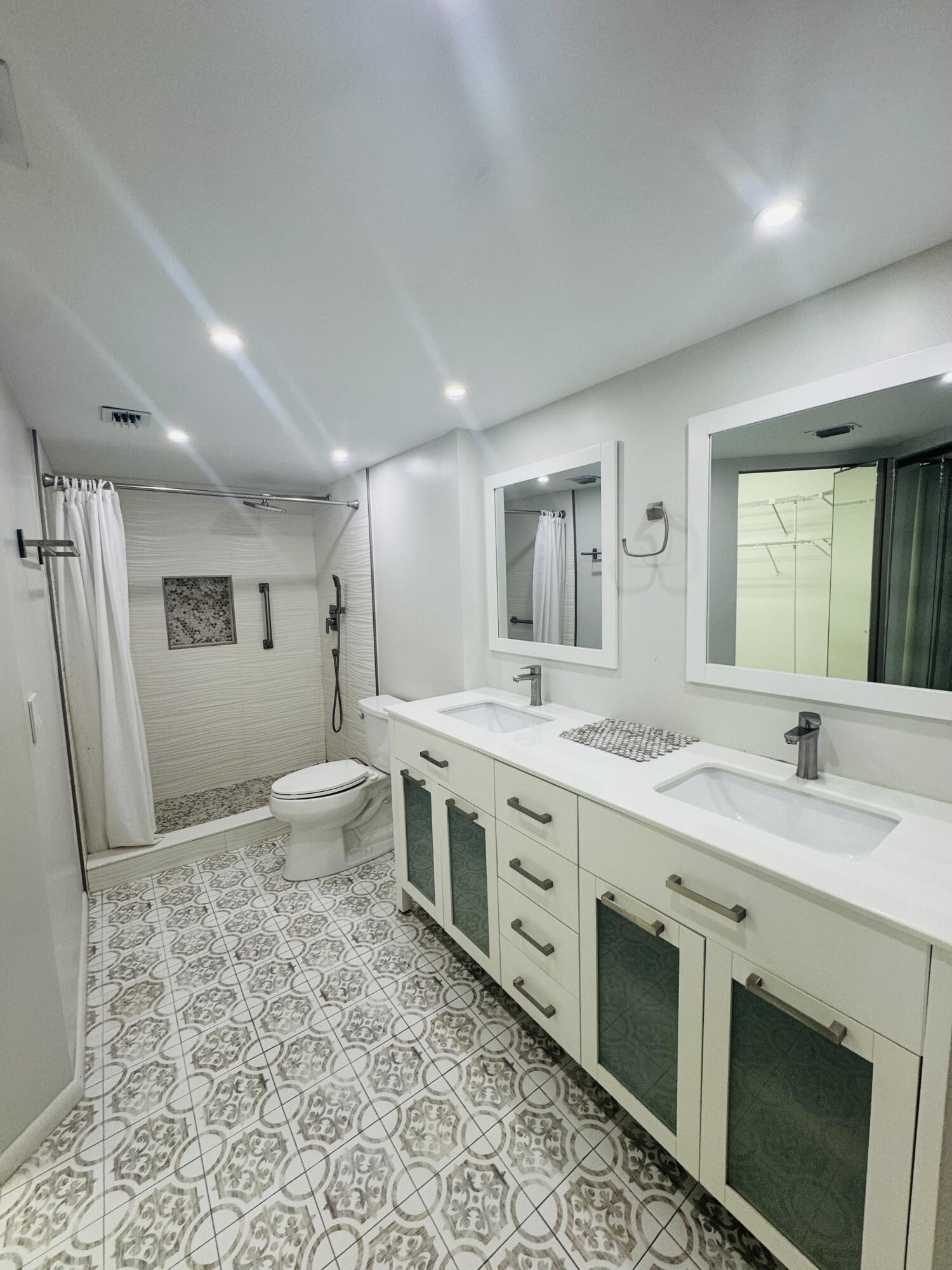 1300 SW 125th #311k, Pembroke Pines FL 33027