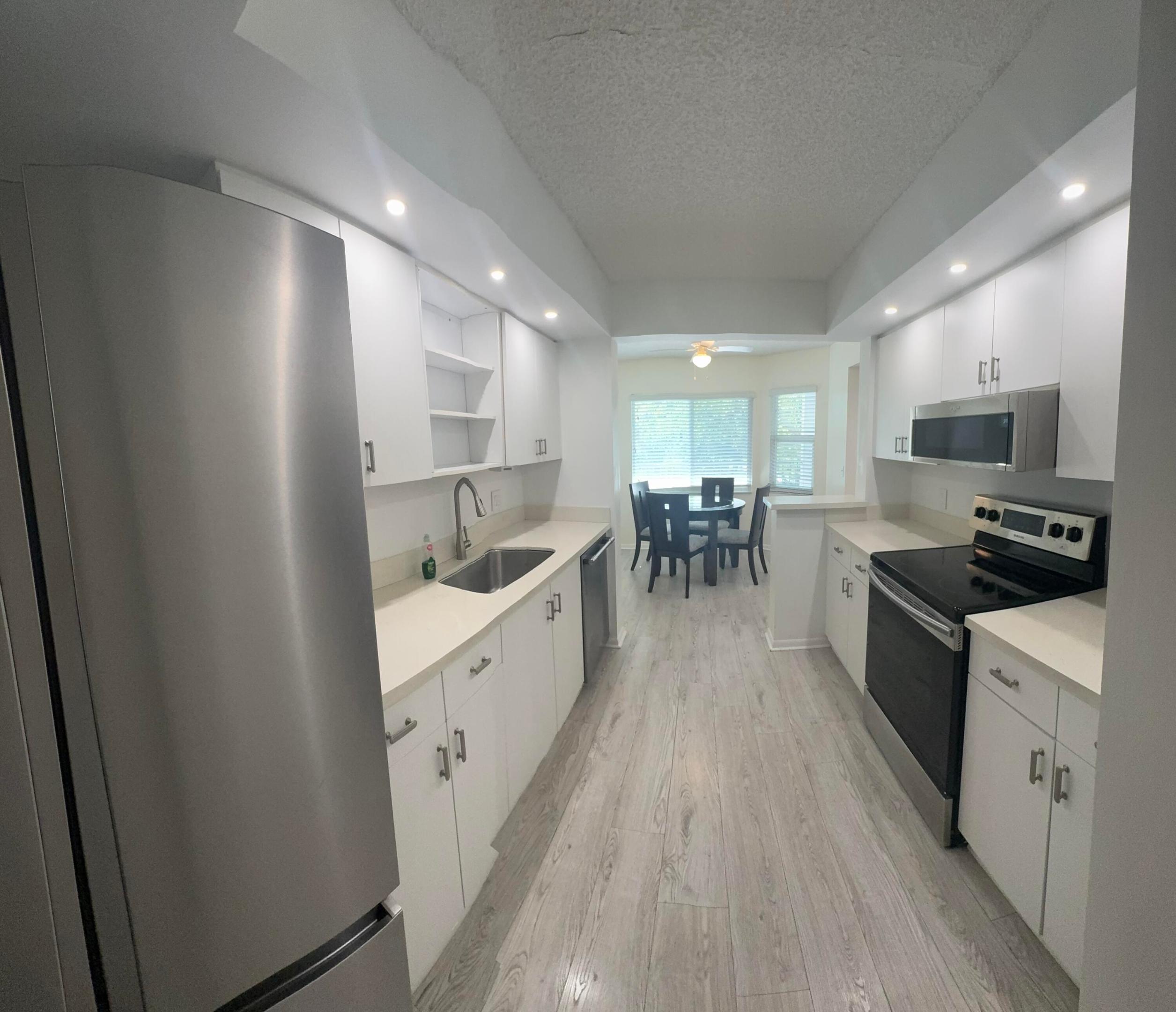 1300 SW 125th #311k, Pembroke Pines FL 33027