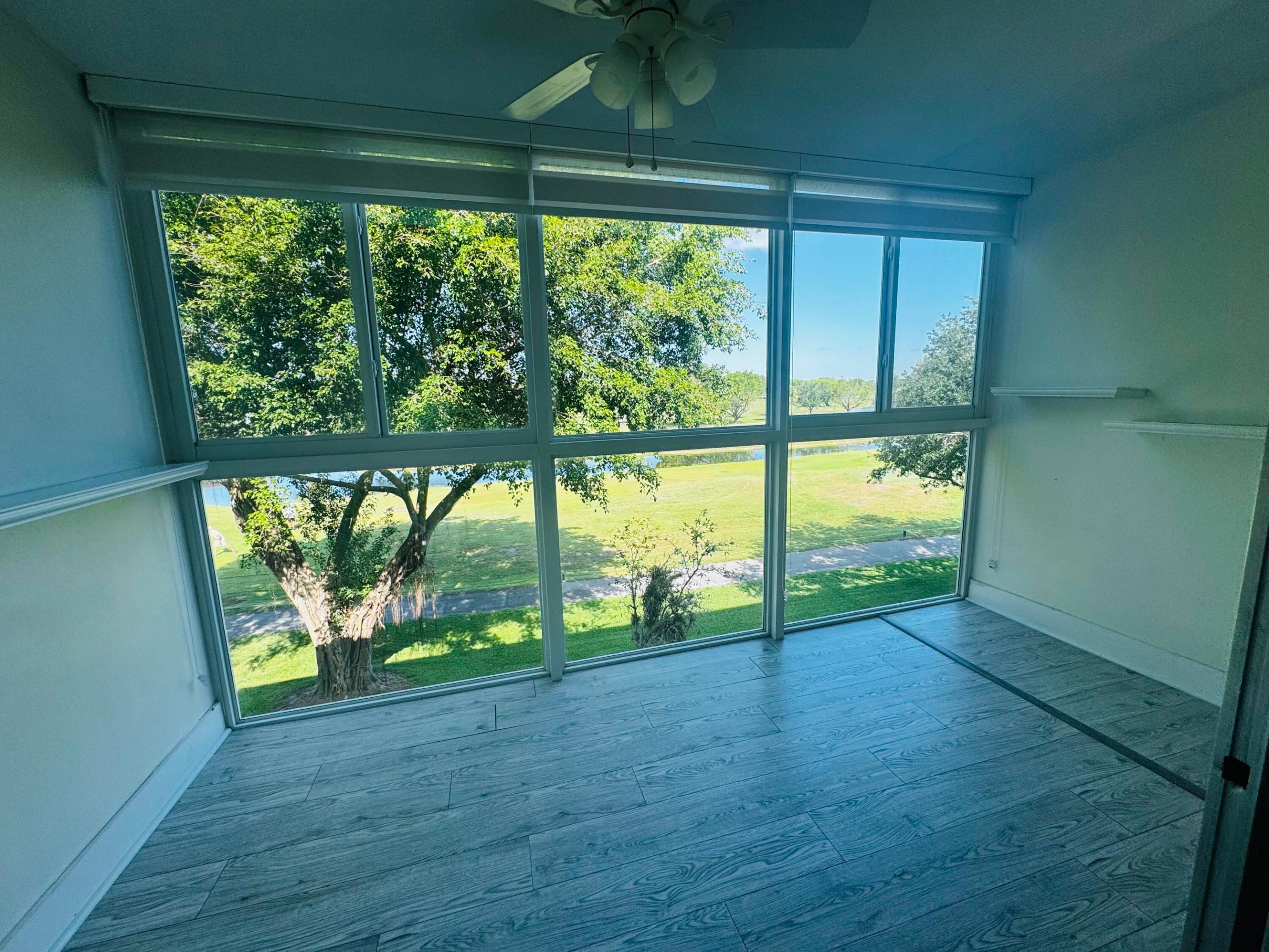 1300 SW 125th #311k, Pembroke Pines FL 33027