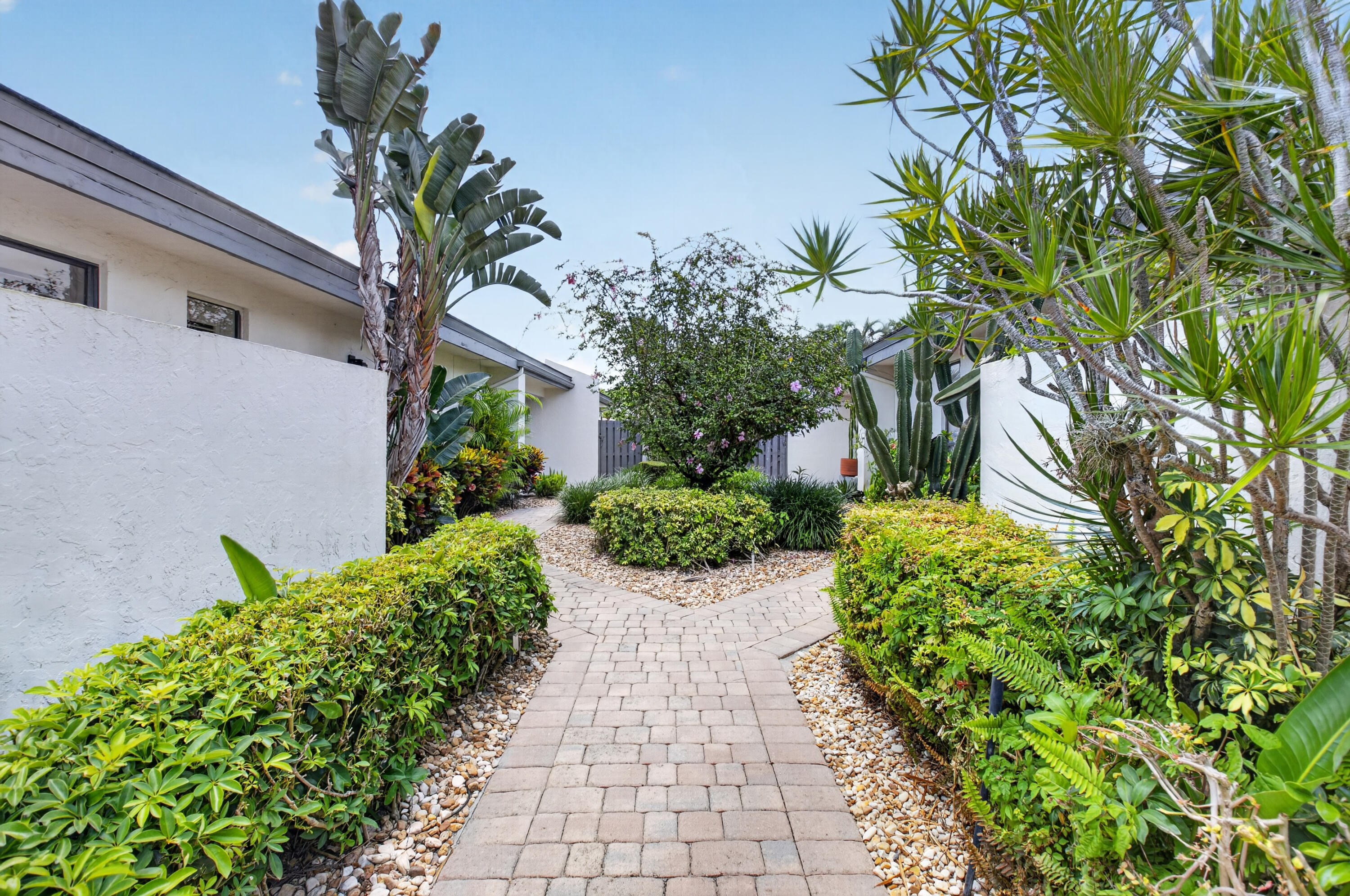 19592 Planters Point, Boca Raton FL 33434