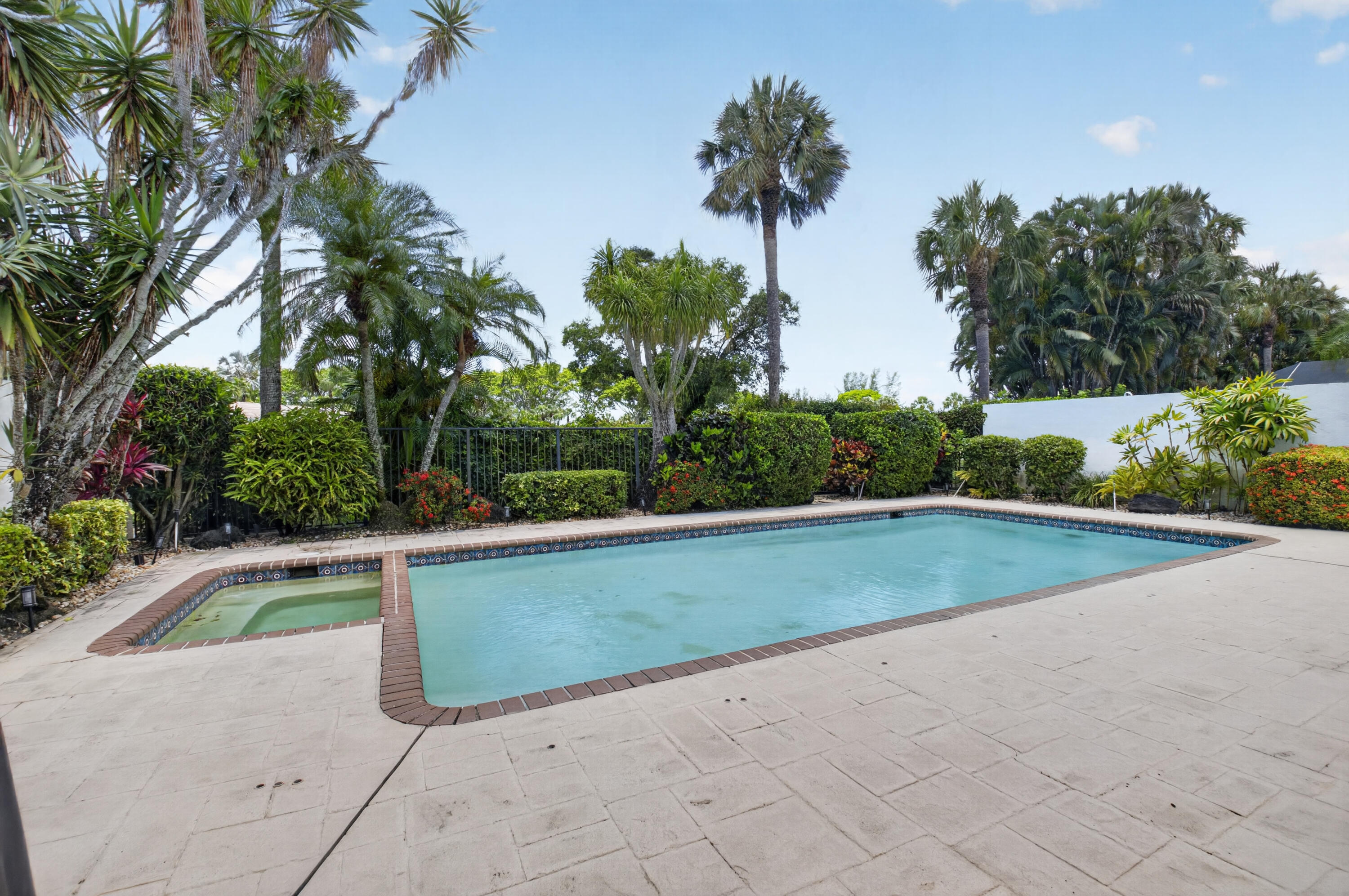 19592 Planters Point, Boca Raton FL 33434