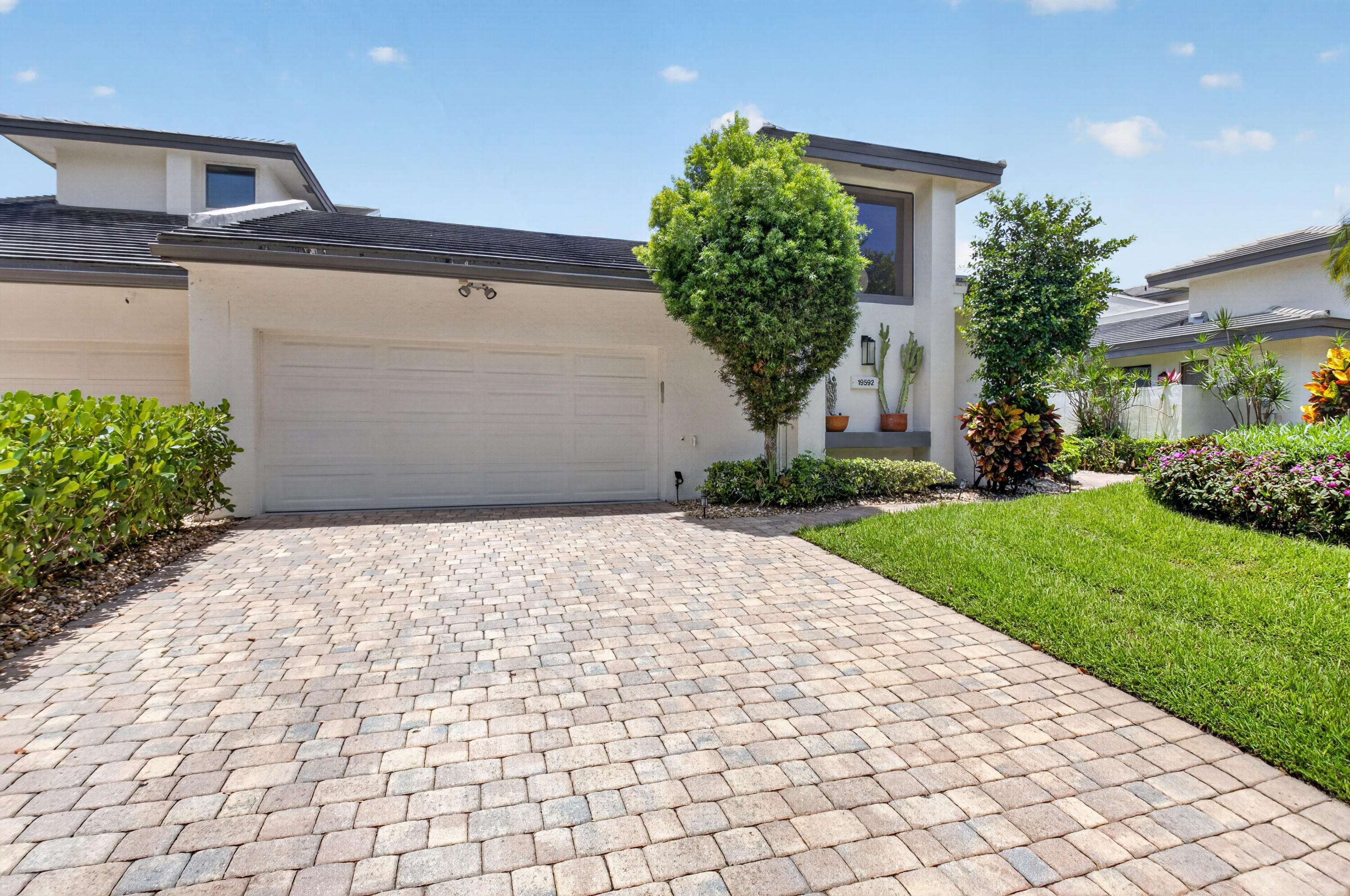 19592 Planters Point, Boca Raton FL 33434