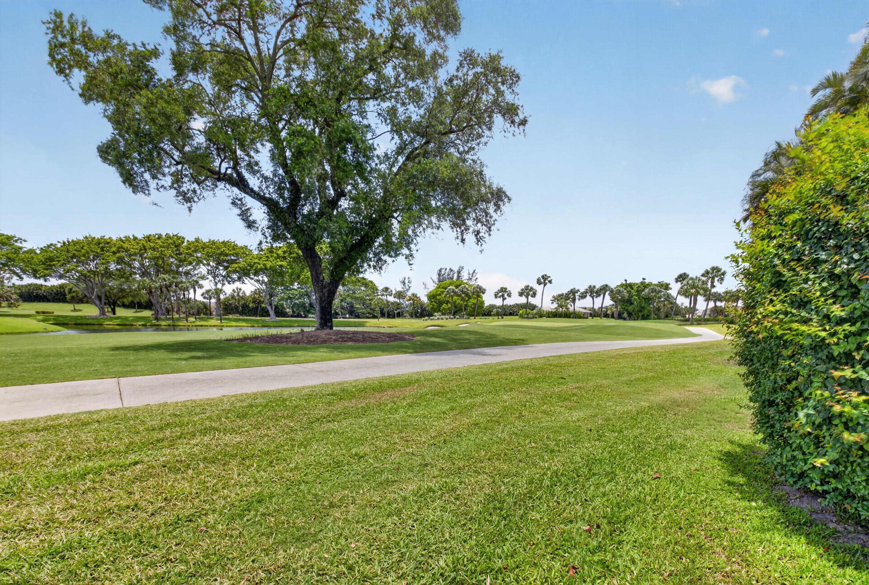 19592 Planters Point, Boca Raton FL 33434