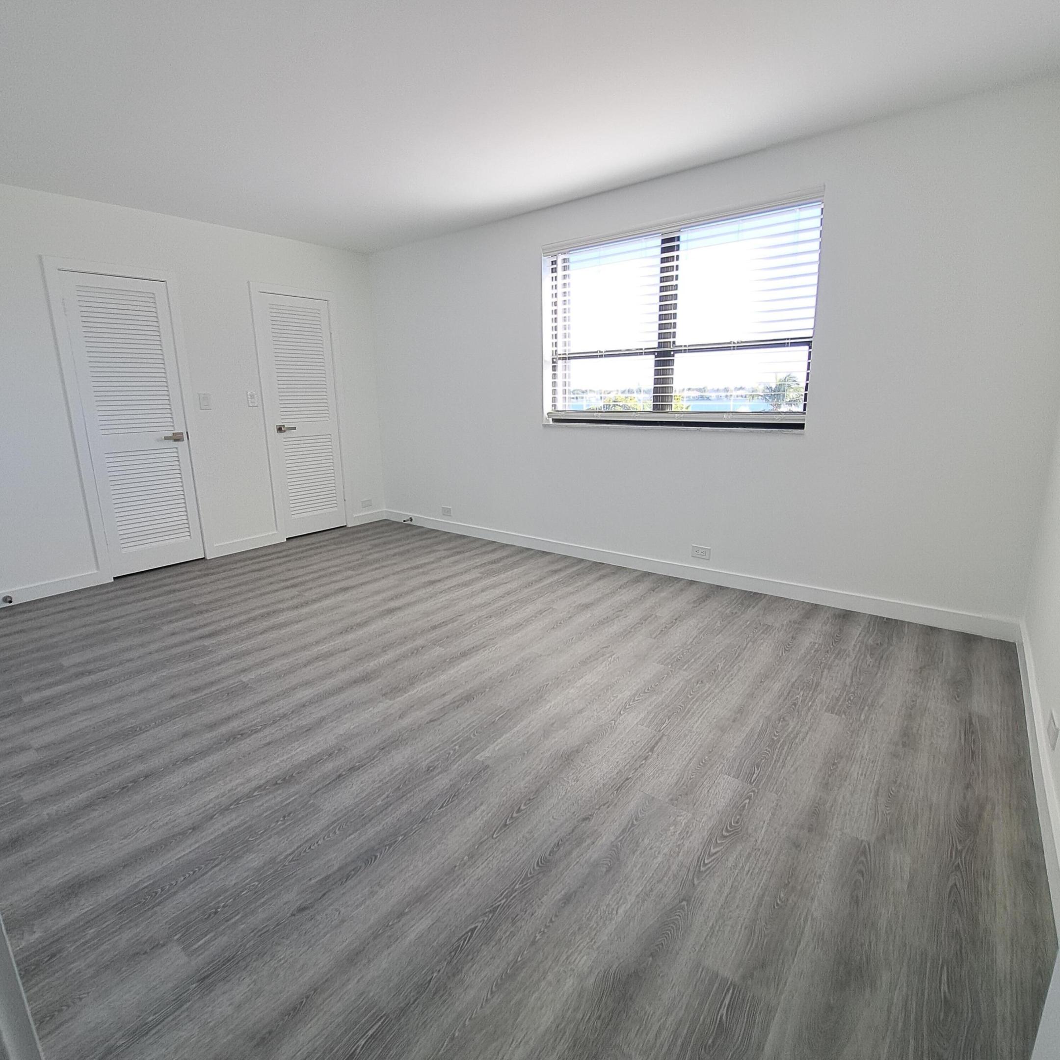 1200 Marine #202, North Palm Beach FL 33408