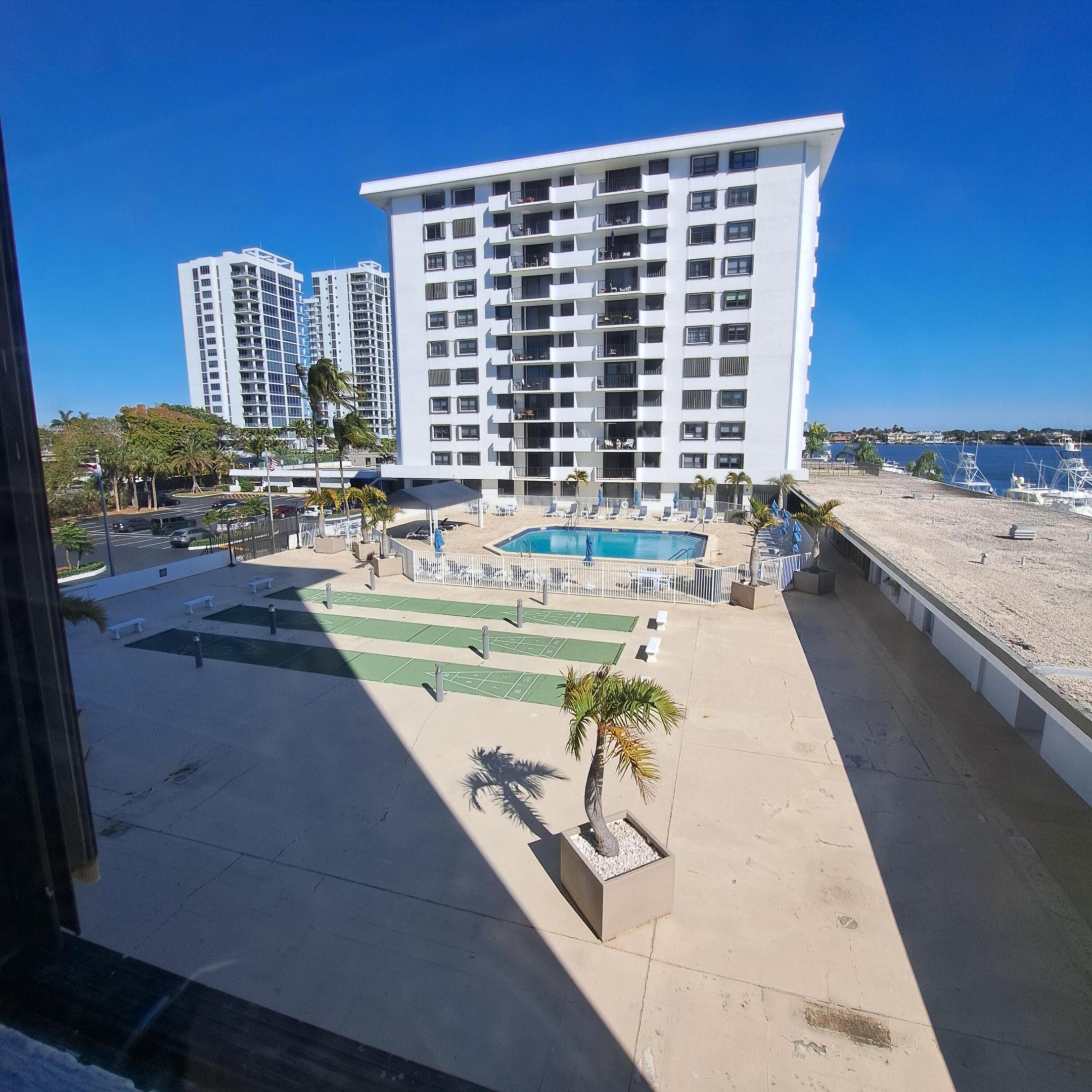 1200 Marine #202, North Palm Beach FL 33408