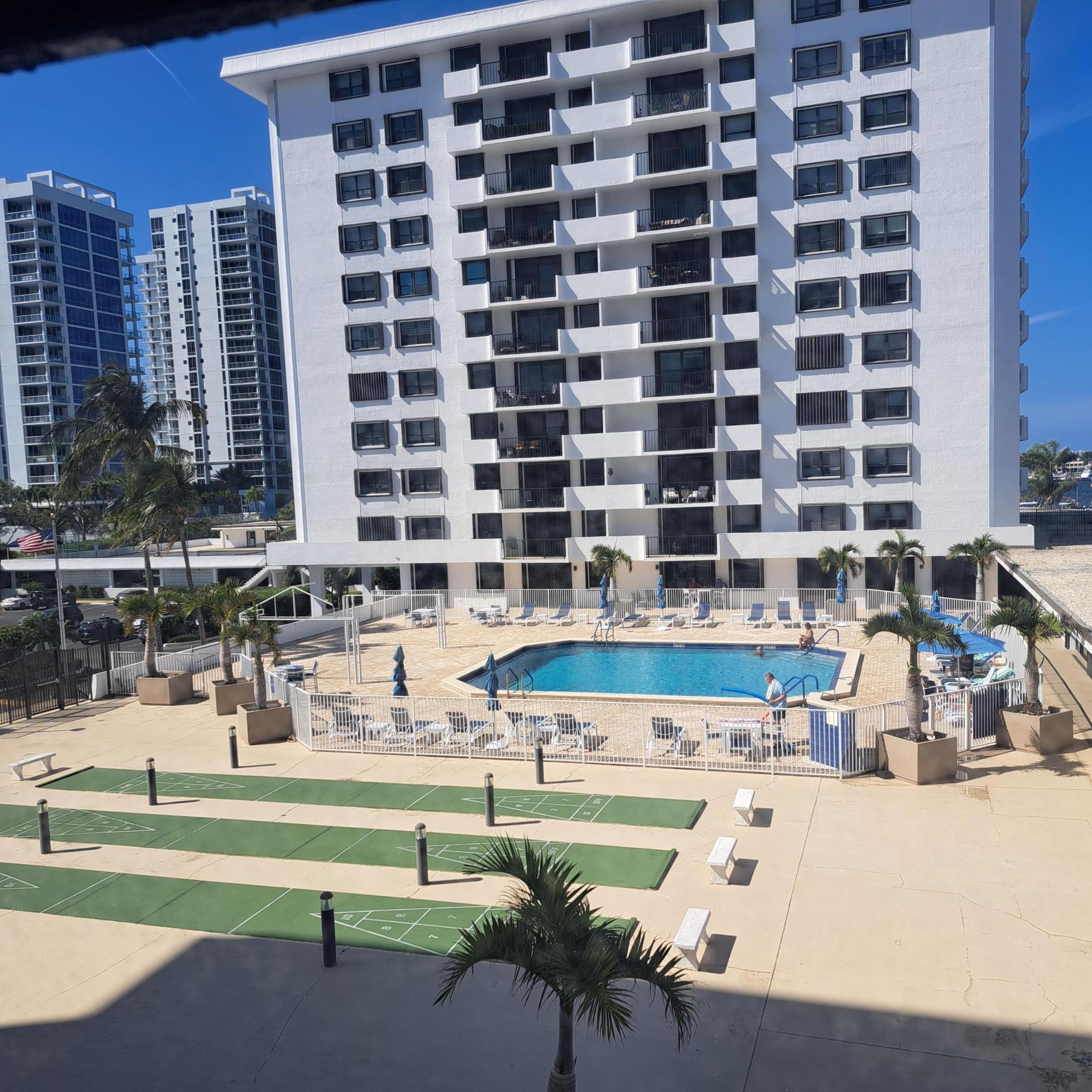 1200 Marine #202, North Palm Beach FL 33408