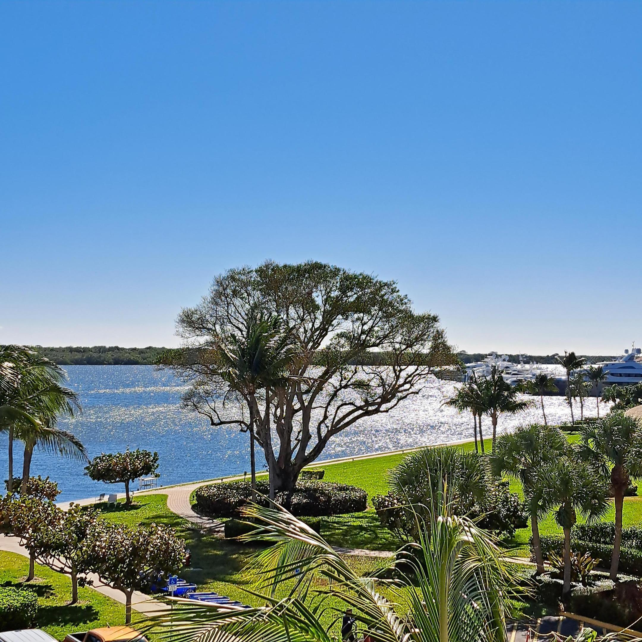 1200 Marine #202, North Palm Beach FL 33408