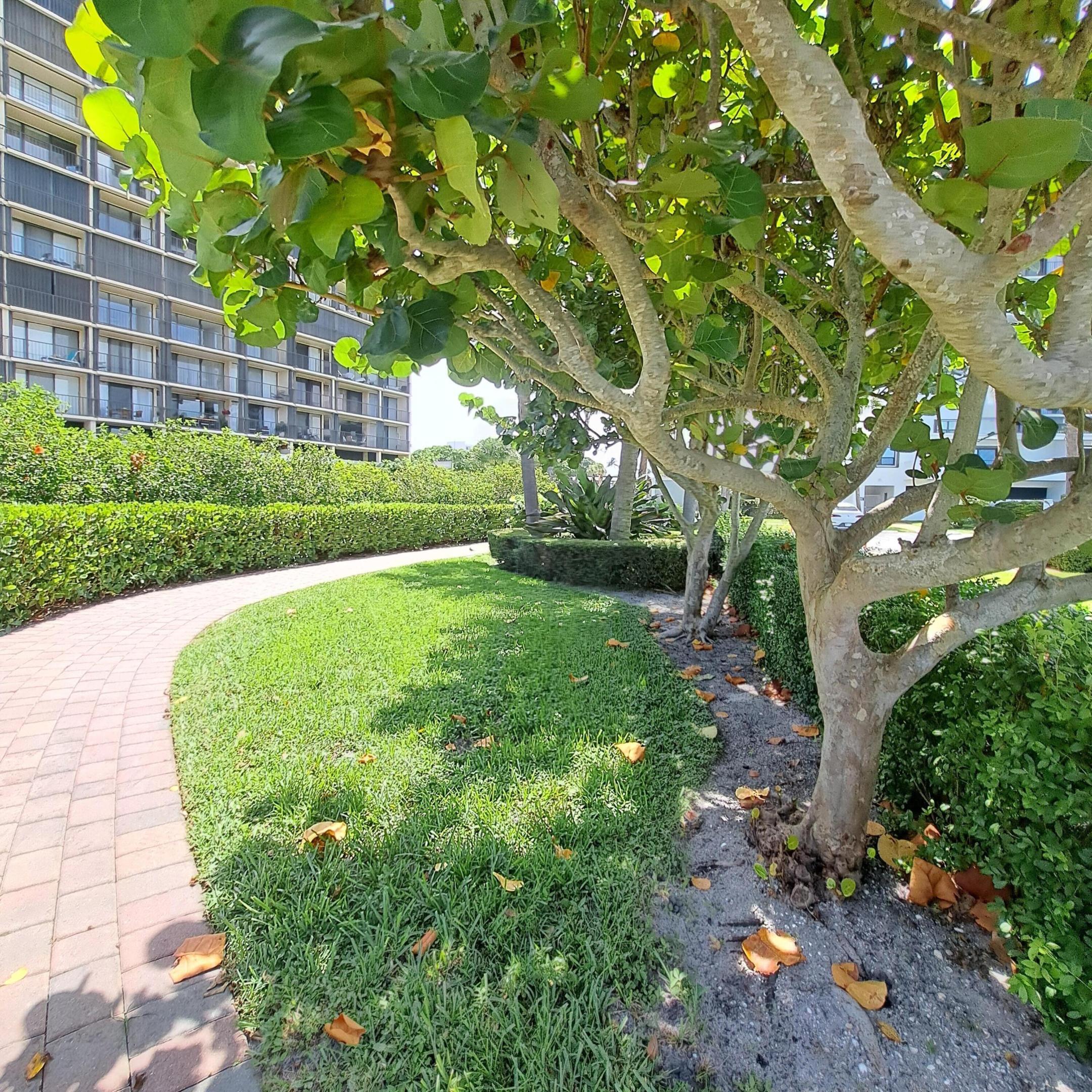 1200 Marine #202, North Palm Beach FL 33408