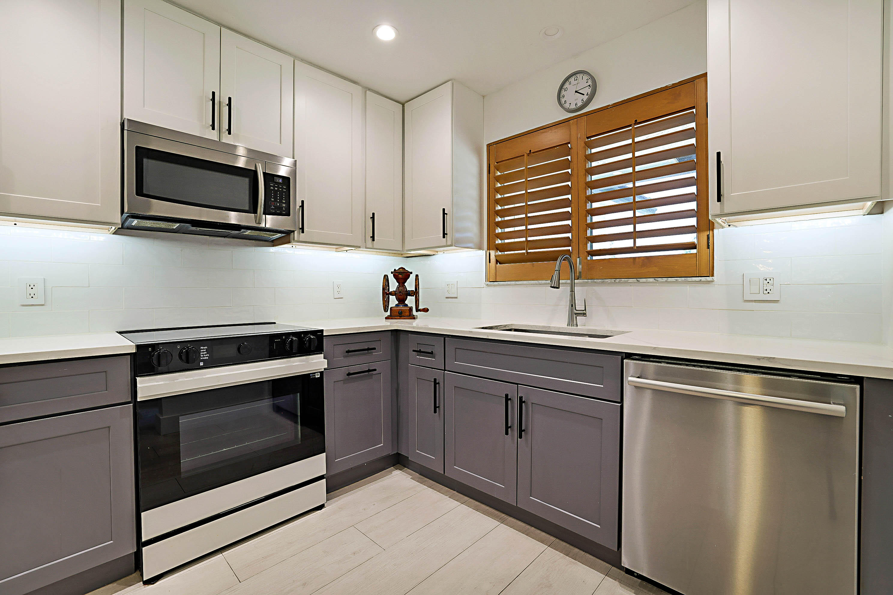 920 SE 17th, Deerfield Beach FL 33441