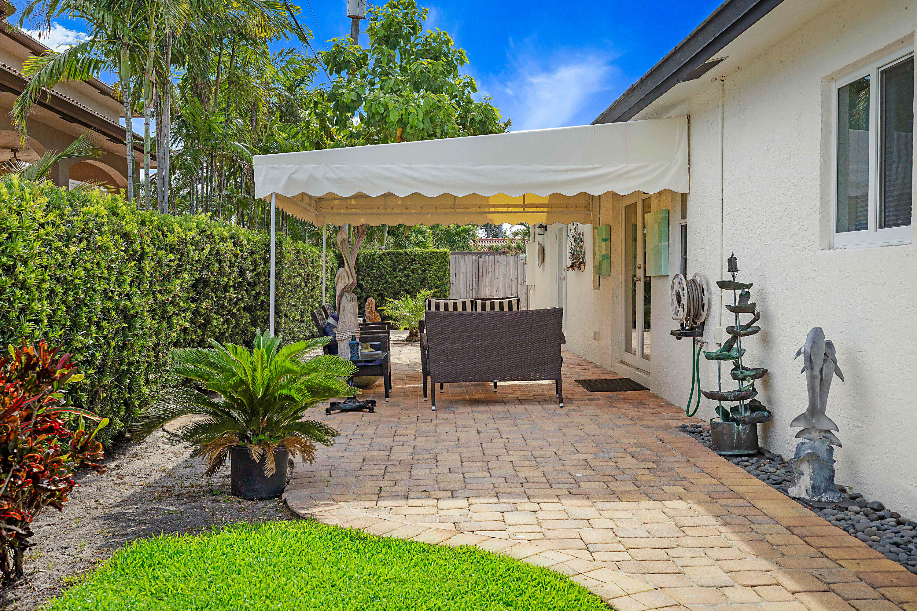 920 SE 17th, Deerfield Beach FL 33441