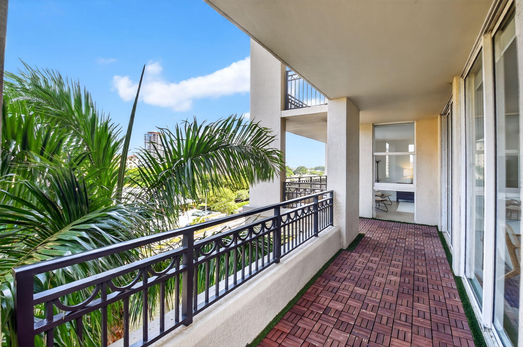 550 Okeechobee #502, West Palm Beach FL 33401