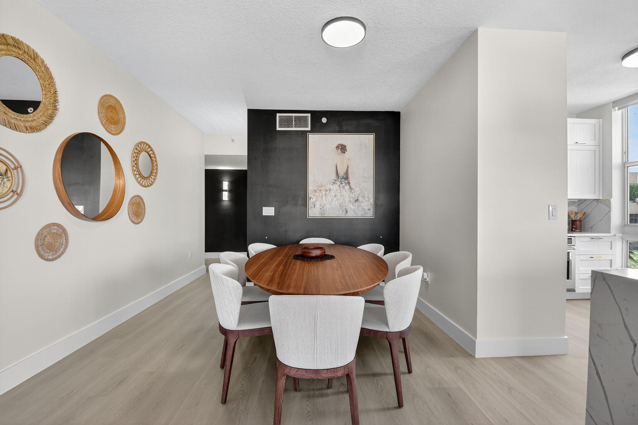 550 Okeechobee #502, West Palm Beach FL 33401