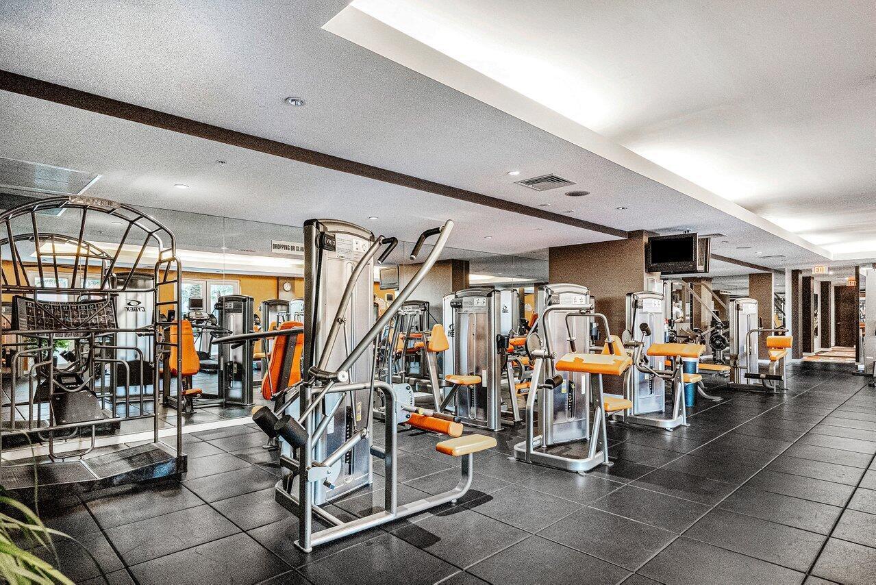 550 Okeechobee #502, West Palm Beach FL 33401