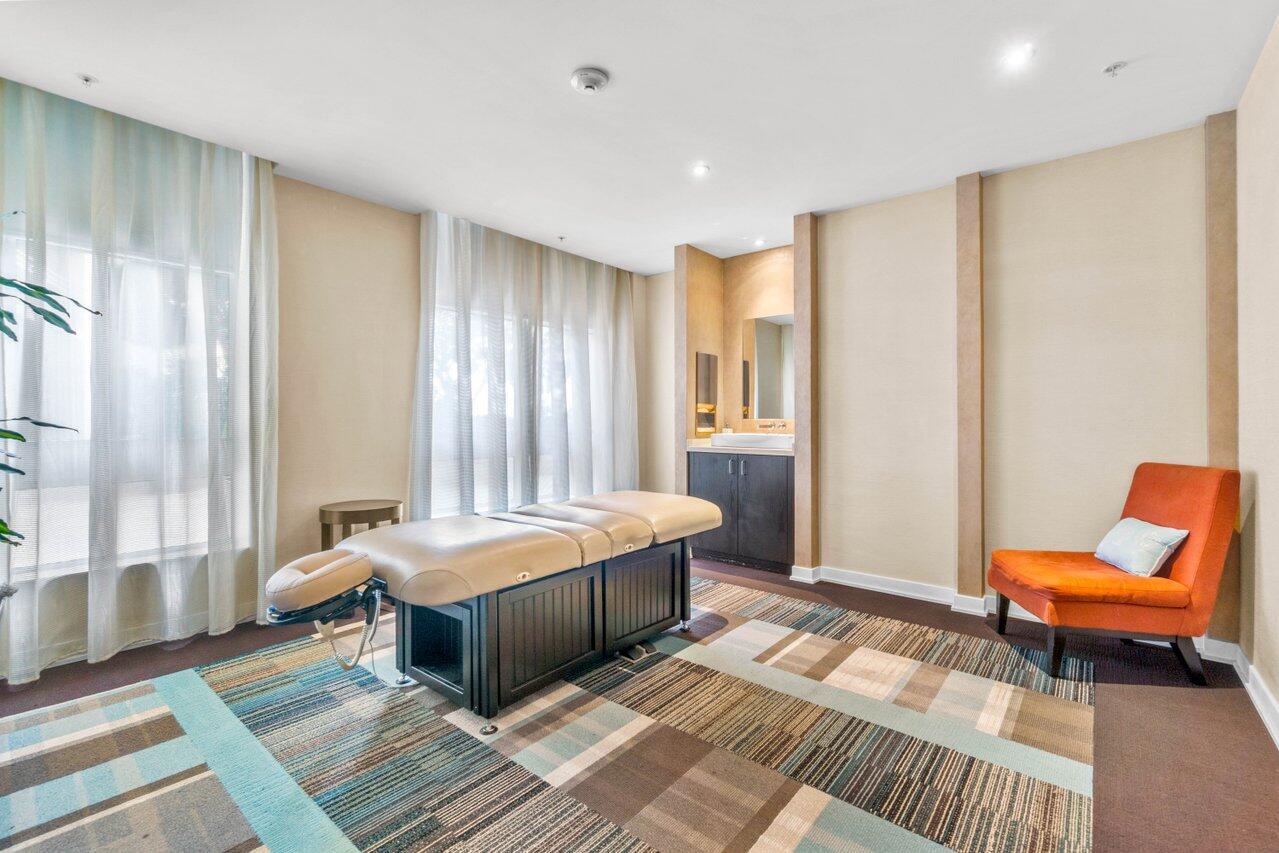 550 Okeechobee #502, West Palm Beach FL 33401