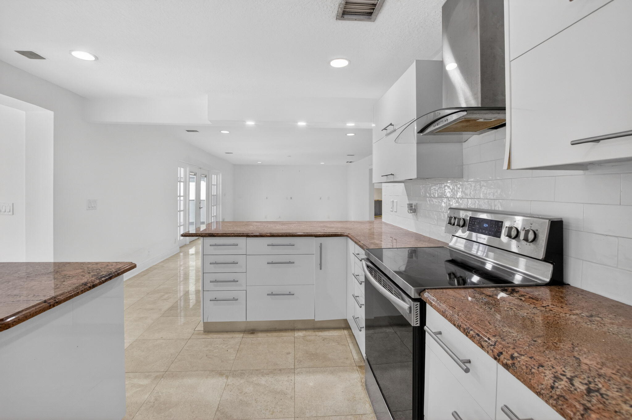 8044 Twin Lake, Boca Raton FL 33496