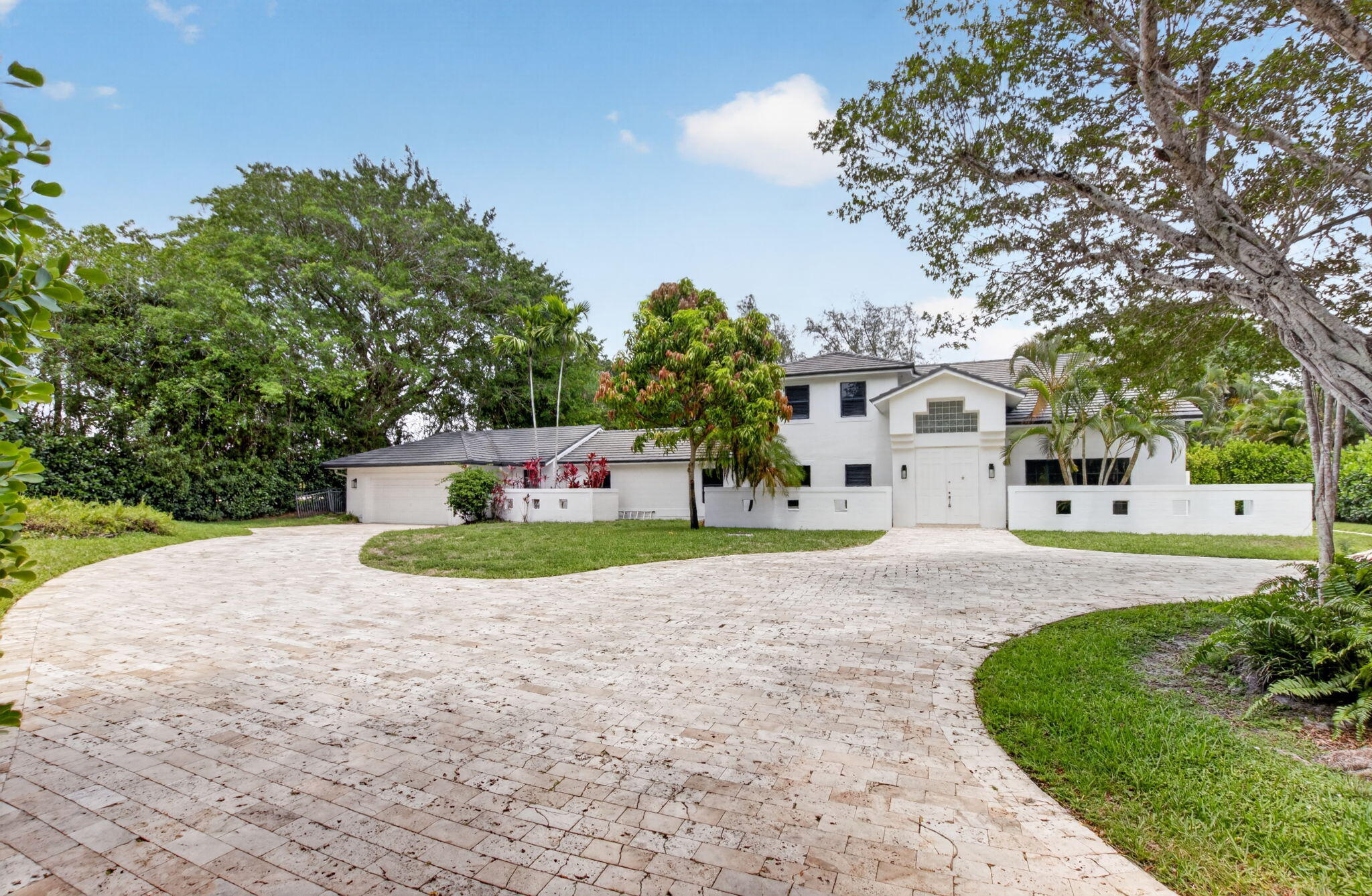 8044 Twin Lake, Boca Raton FL 33496