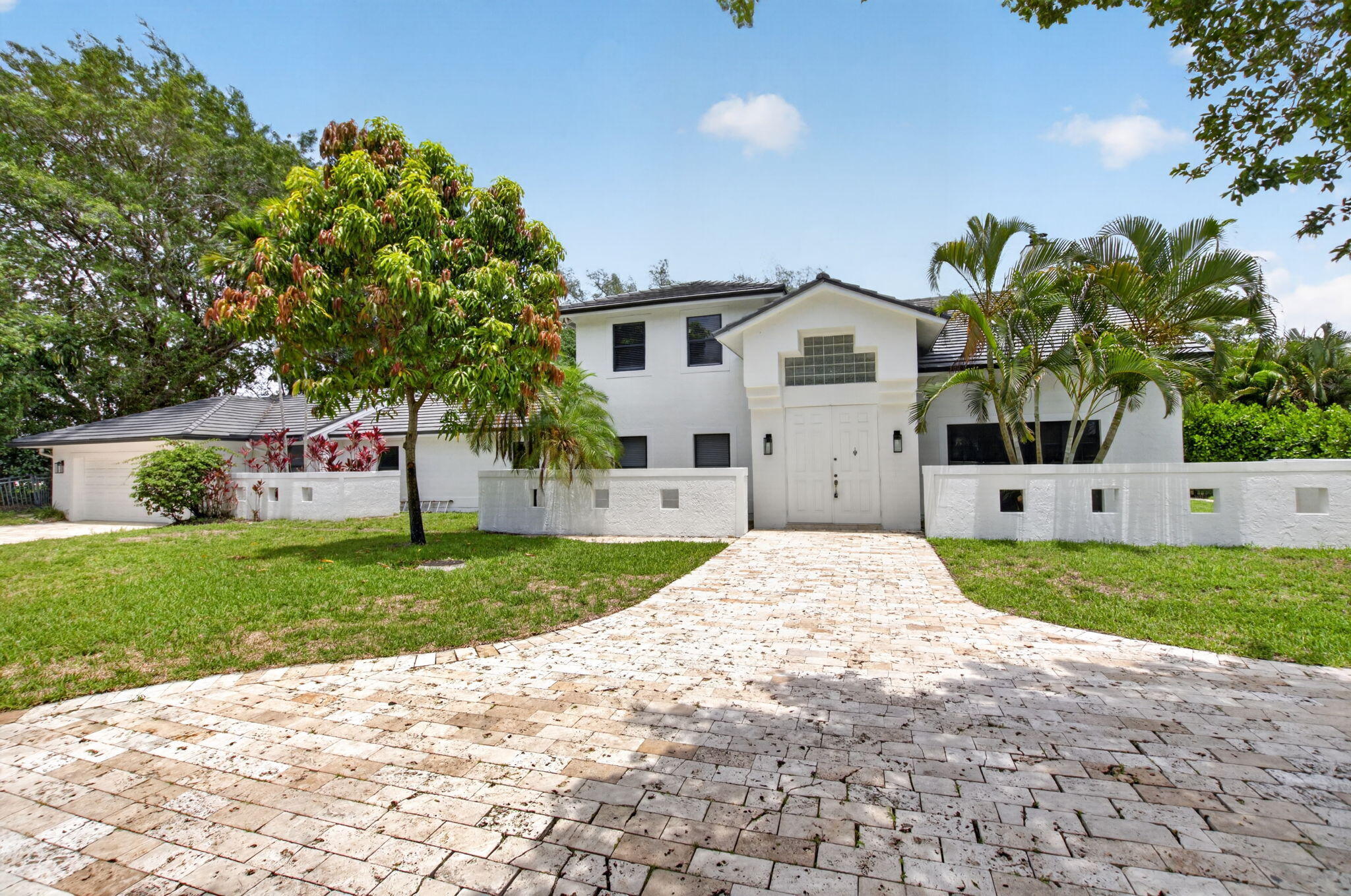 8044 Twin Lake, Boca Raton FL 33496