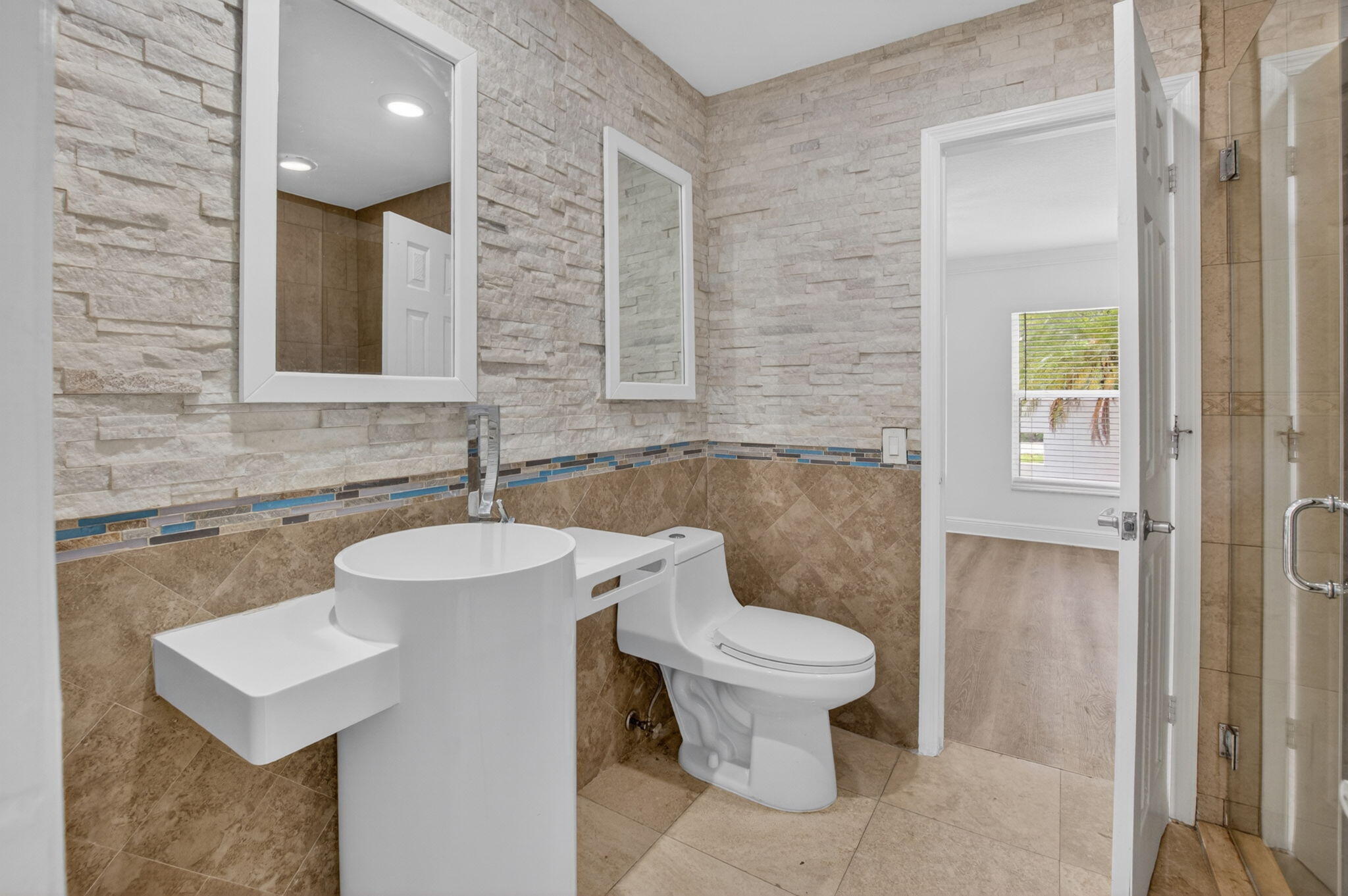 8044 Twin Lake, Boca Raton FL 33496