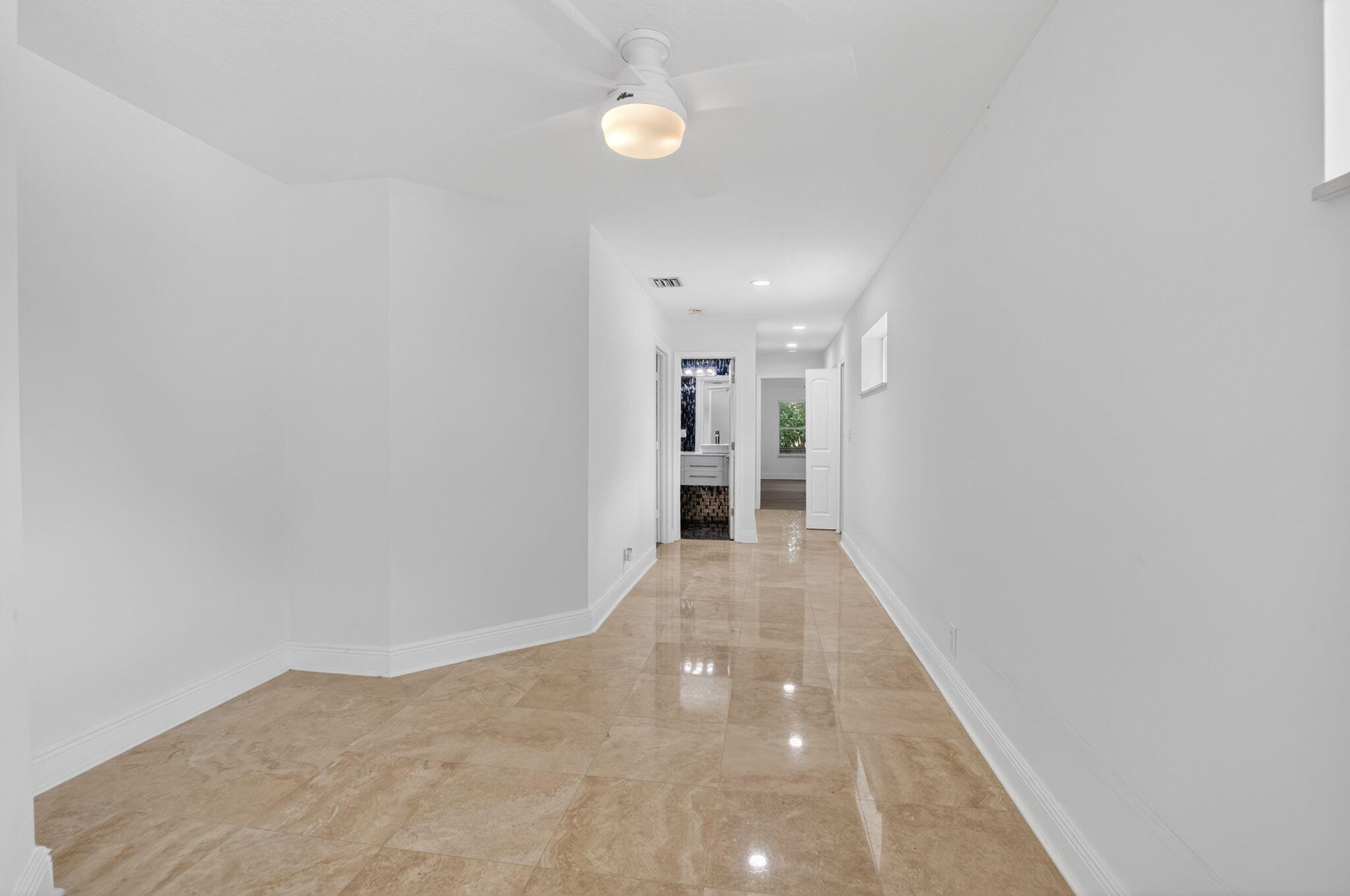 8044 Twin Lake, Boca Raton FL 33496