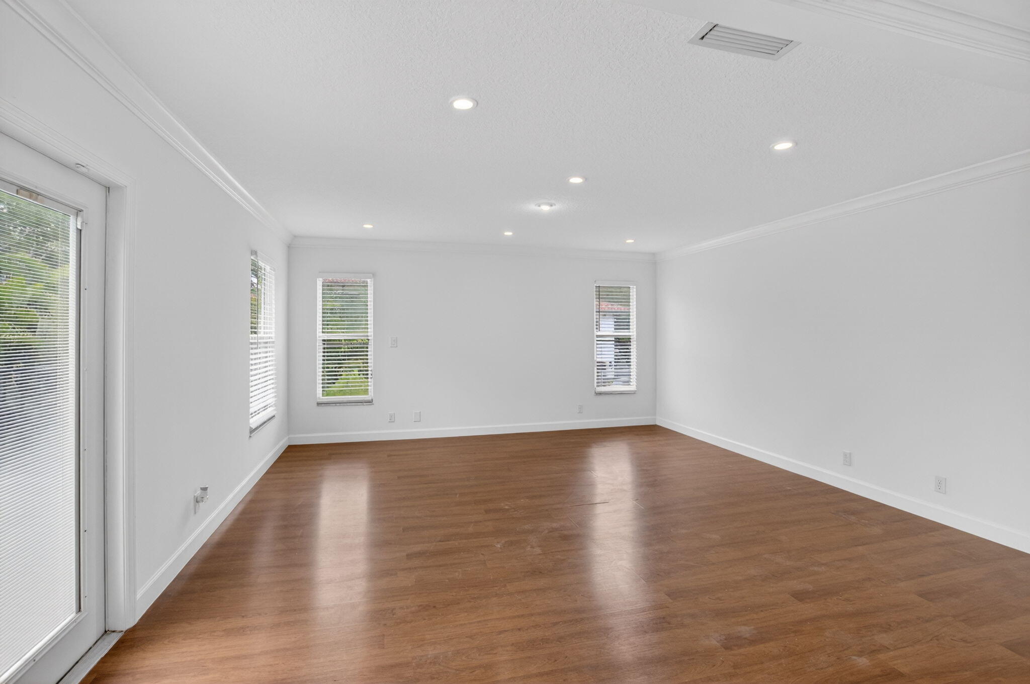 8044 Twin Lake, Boca Raton FL 33496