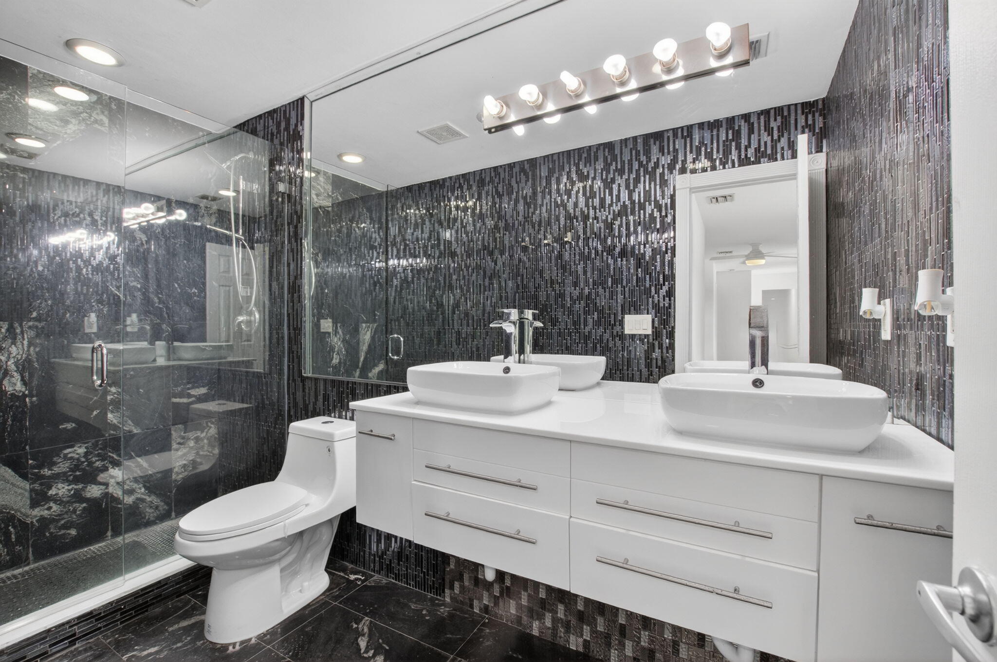 8044 Twin Lake, Boca Raton FL 33496