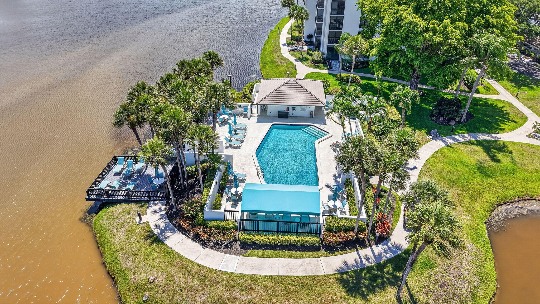7768 Lakeside #551, Boca Raton FL 33434