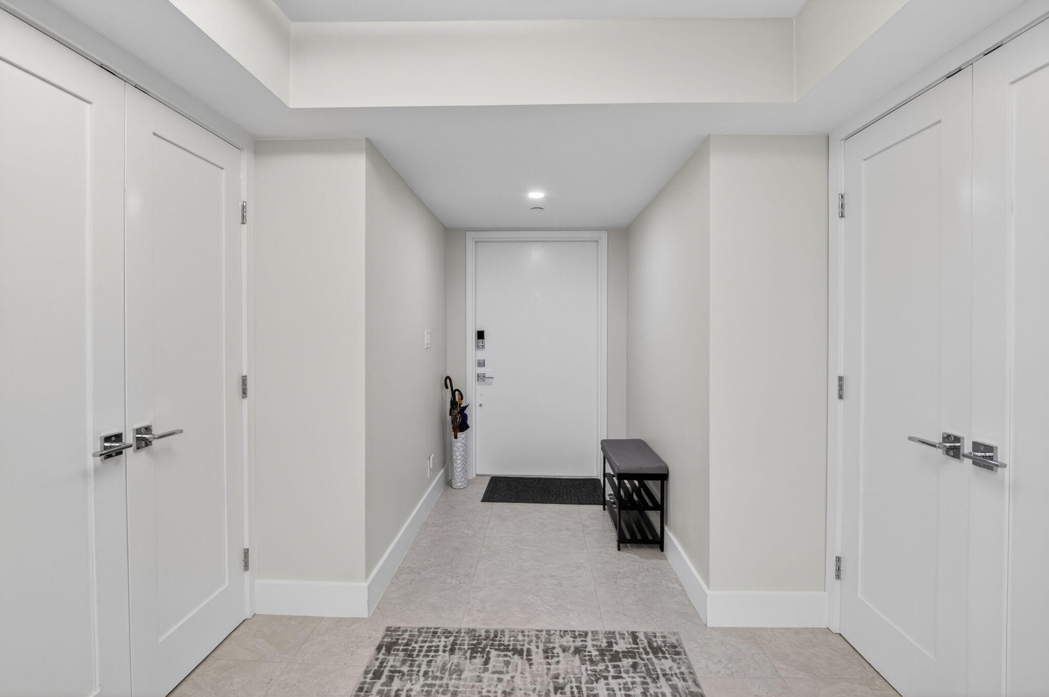 7768 Lakeside #551, Boca Raton FL 33434
