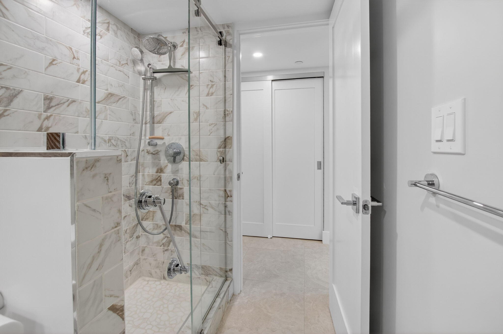 7768 Lakeside #551, Boca Raton FL 33434