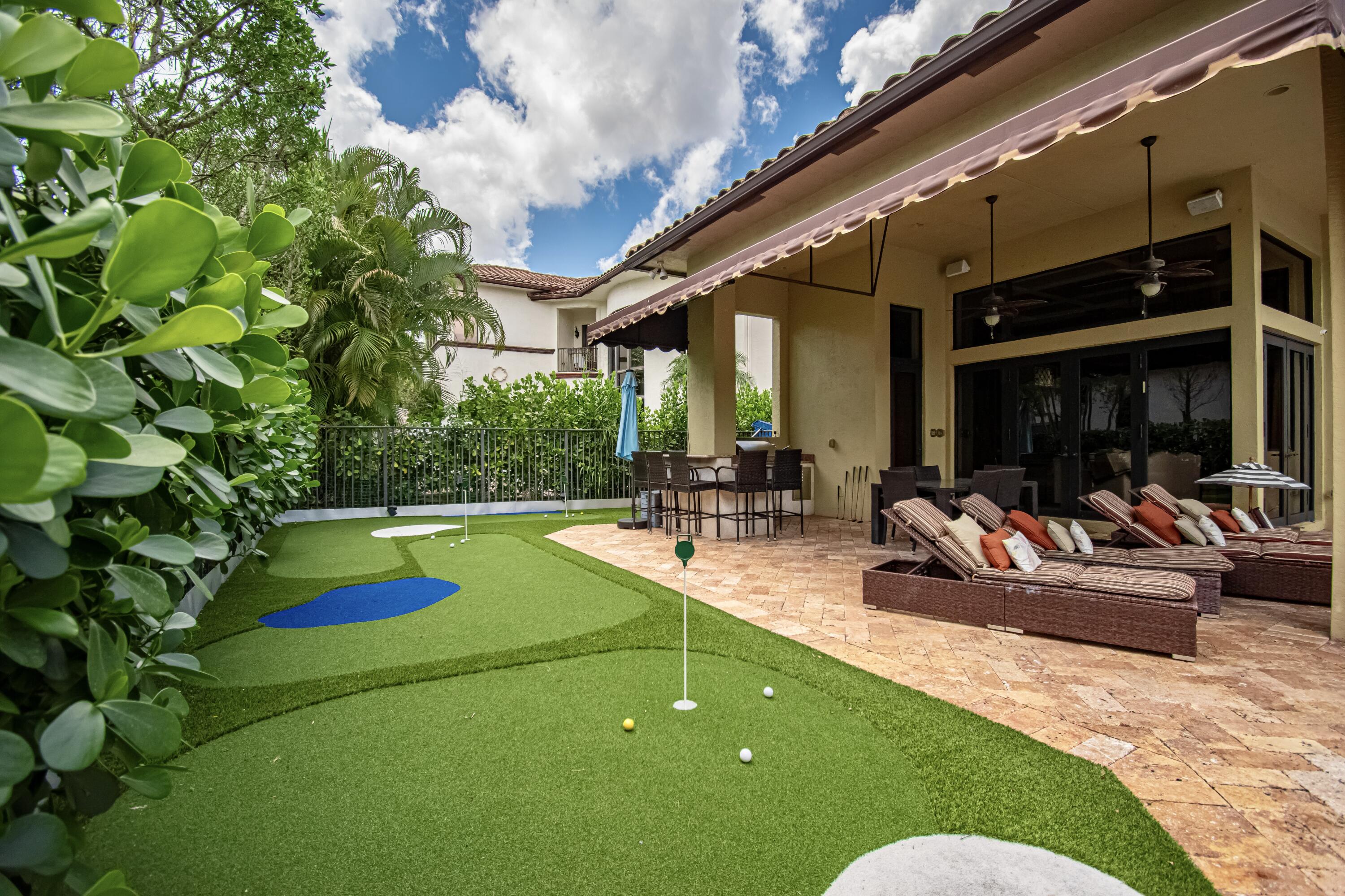17690 Middlebrook, Boca Raton FL 33496