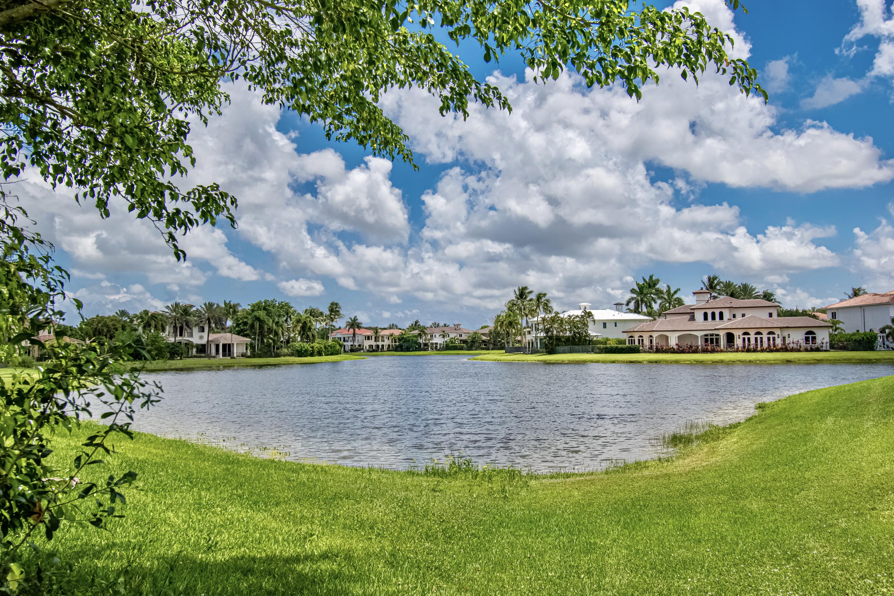 17690 Middlebrook, Boca Raton FL 33496