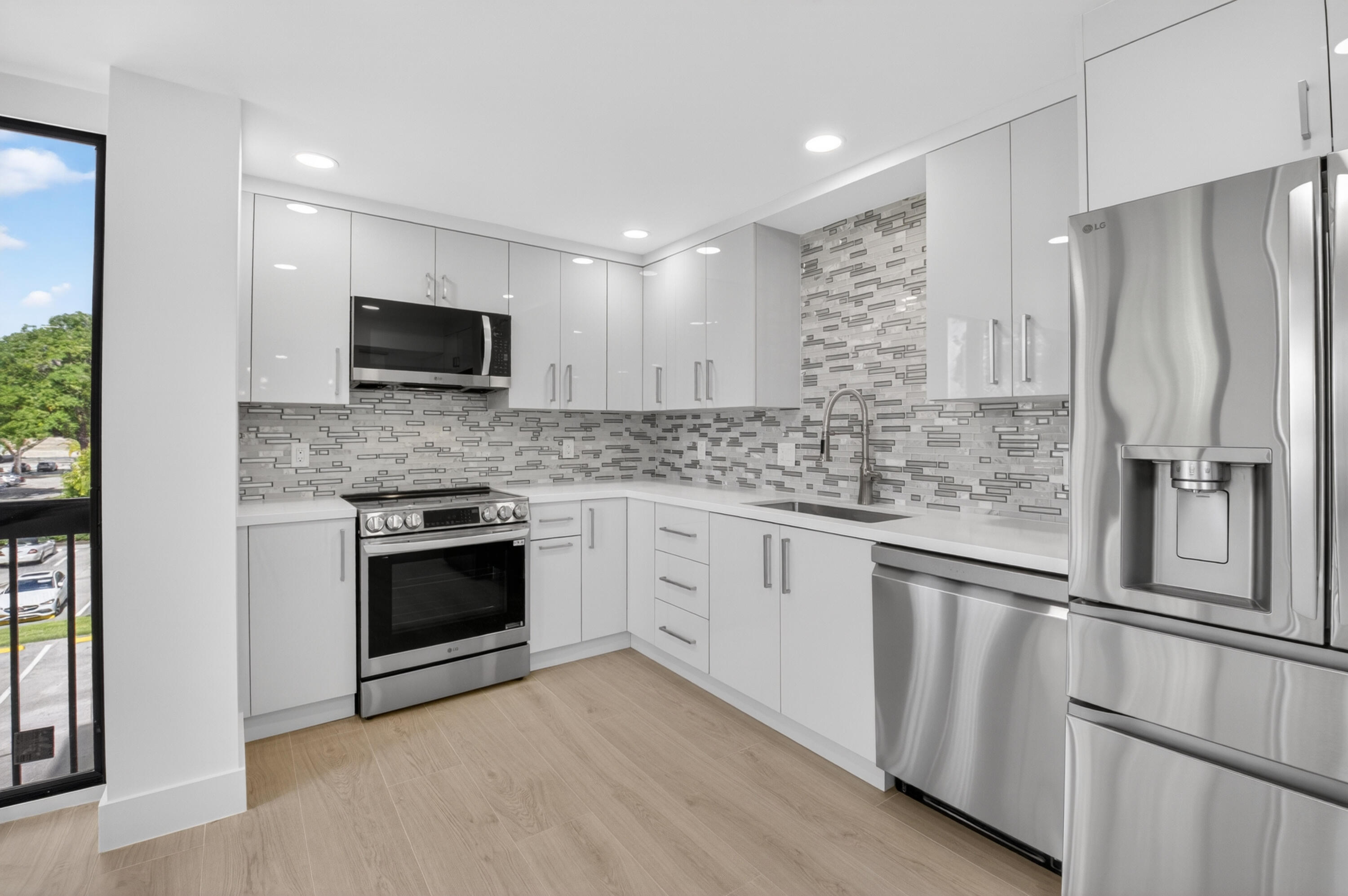 1732 Bridgewood, Boca Raton FL 33434