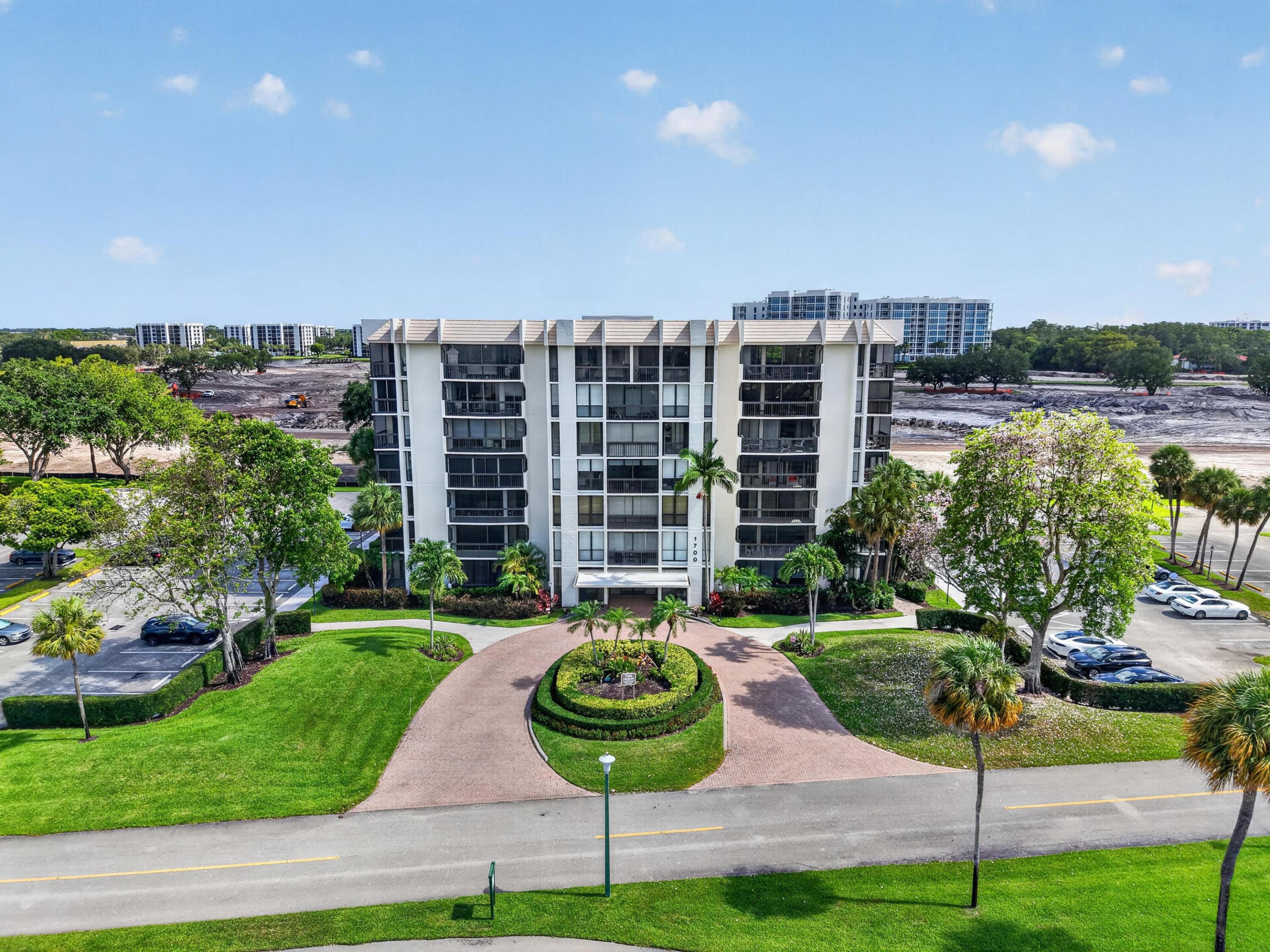 1732 Bridgewood, Boca Raton FL 33434