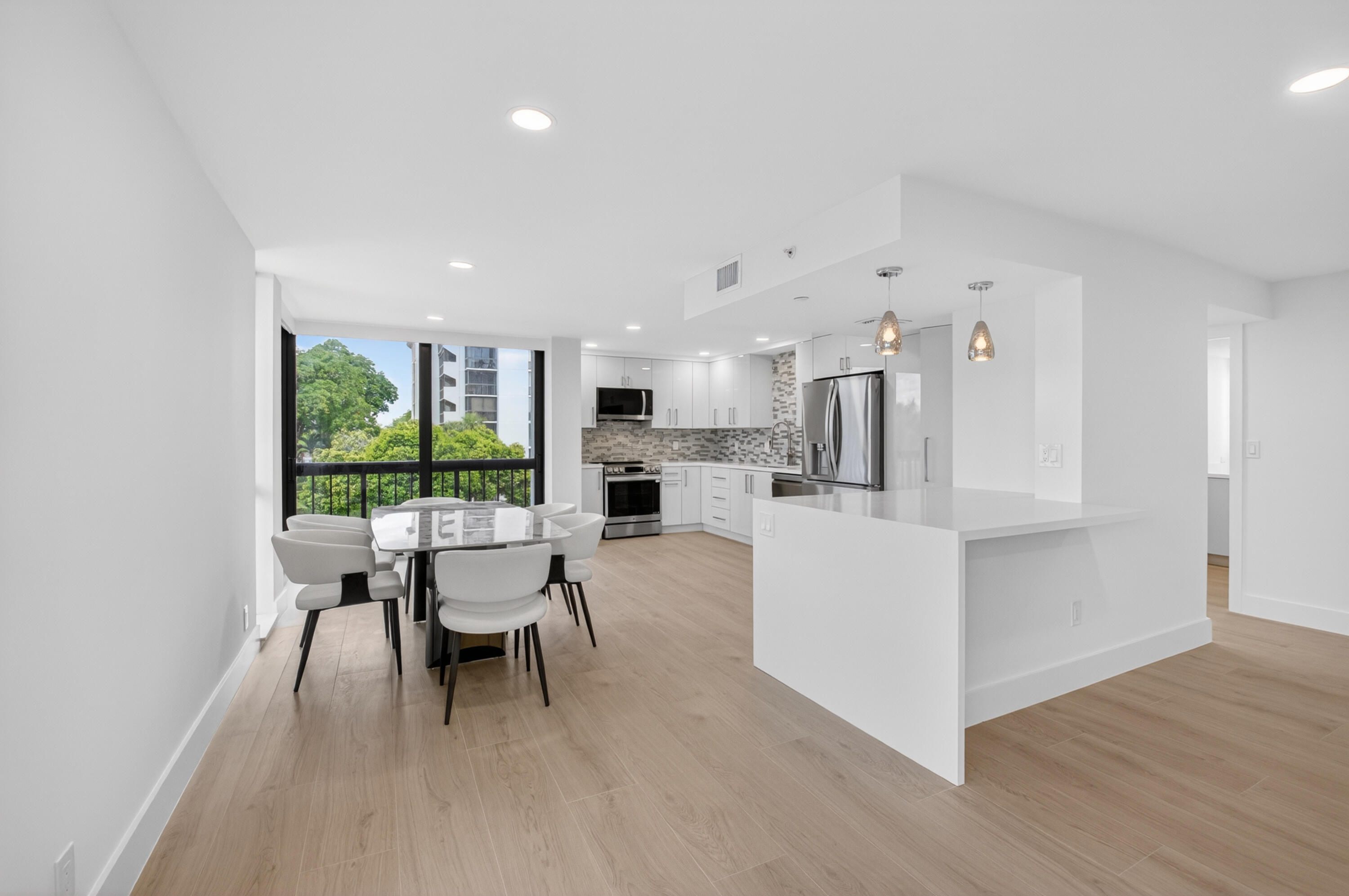 1732 Bridgewood, Boca Raton FL 33434
