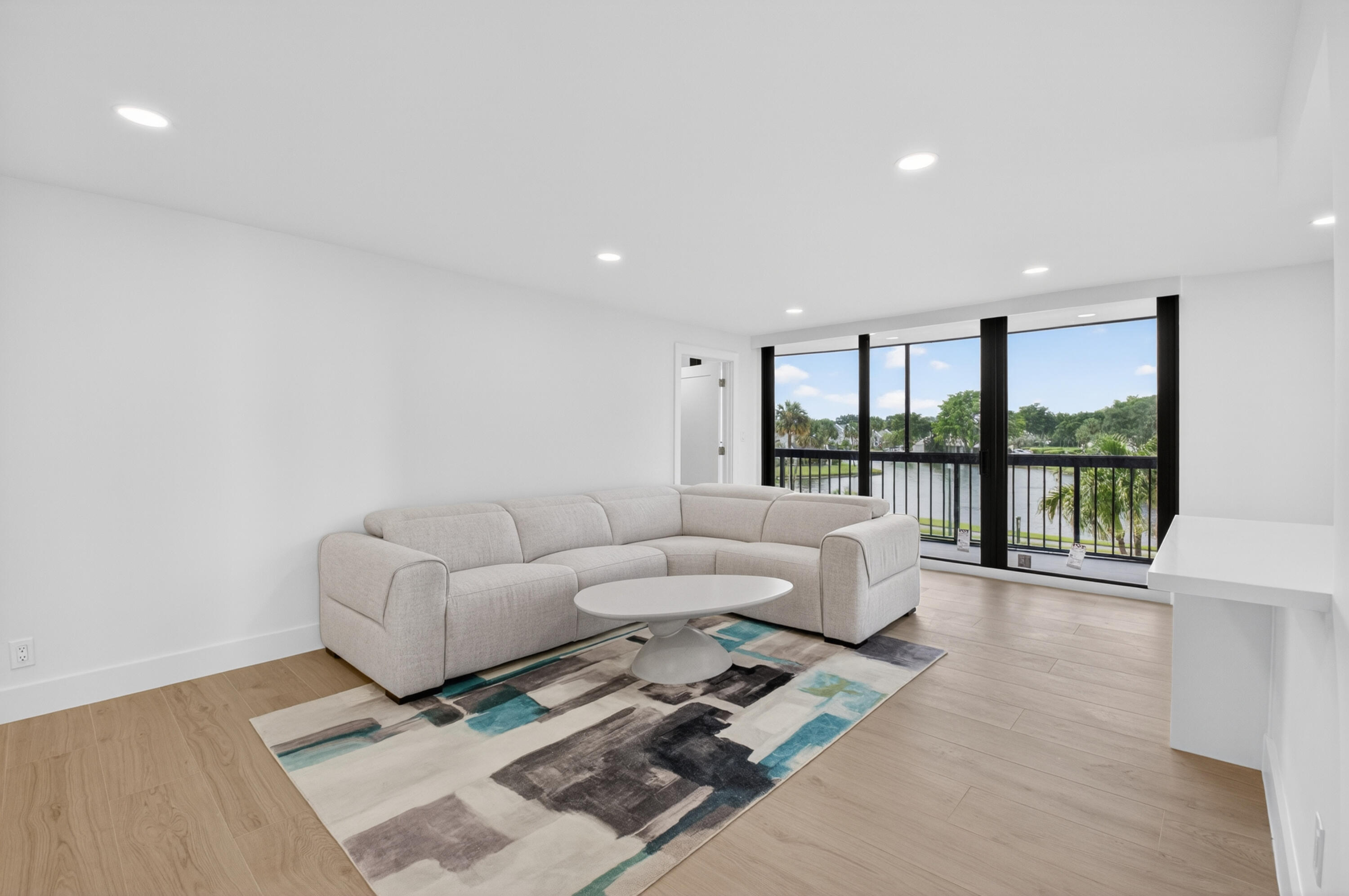 1732 Bridgewood, Boca Raton FL 33434