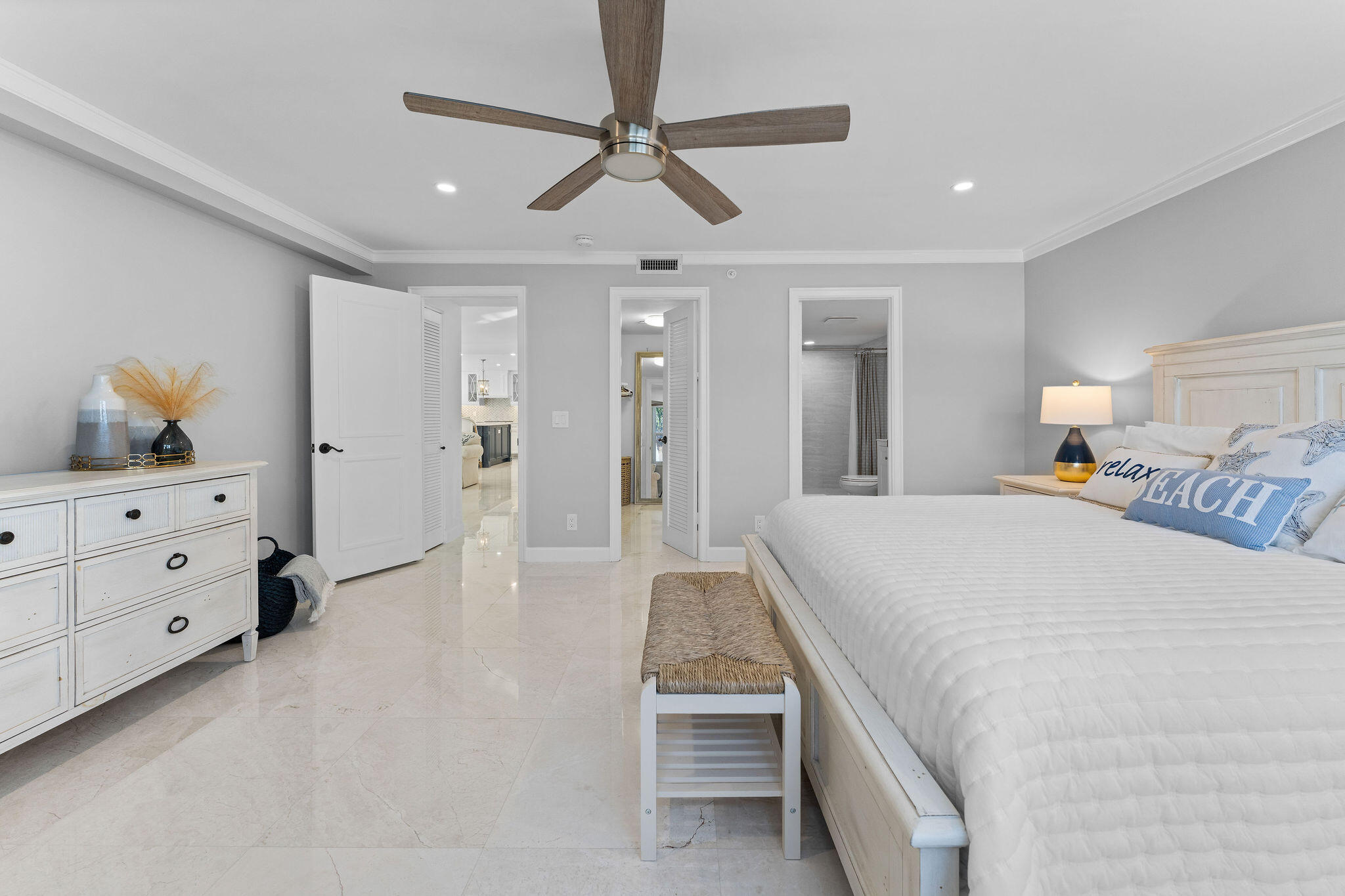 500 Ocean #E-2d, Juno Beach FL 33408