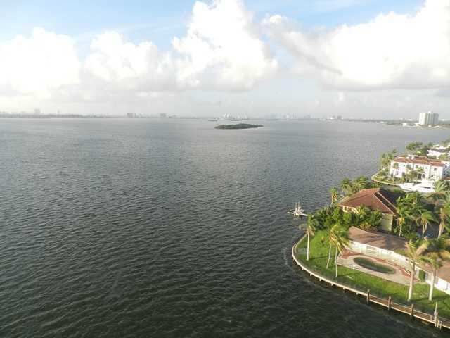11930 N Bayshore #706, North Miami FL 33181