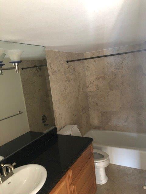 11930 N Bayshore #706, North Miami FL 33181
