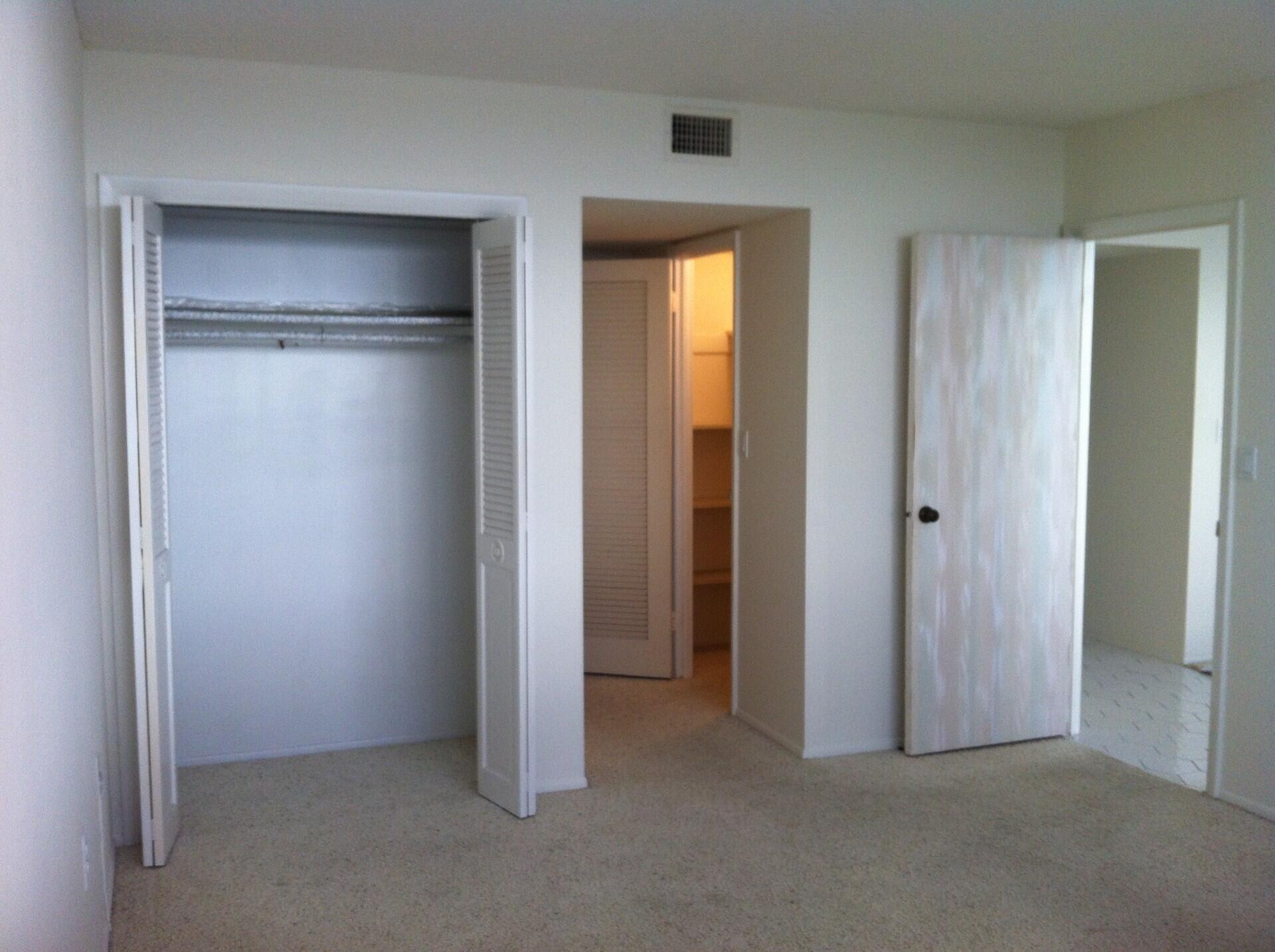 11930 N Bayshore #706, North Miami FL 33181