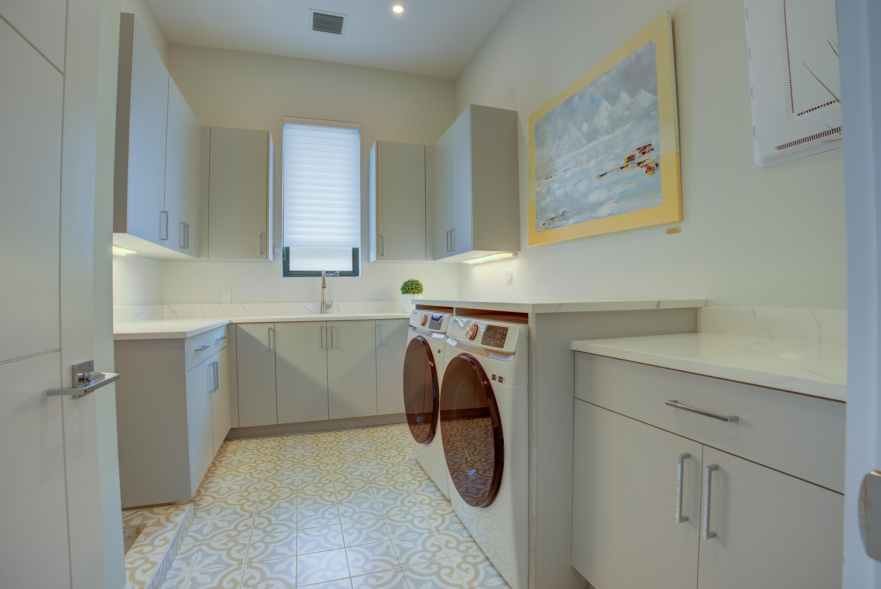 2801 NE 36th, Lighthouse Point FL 33064