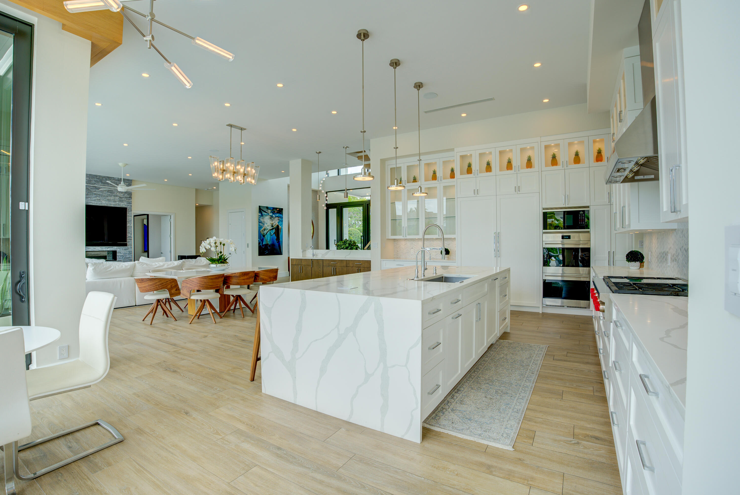 2801 NE 36th, Lighthouse Point FL 33064
