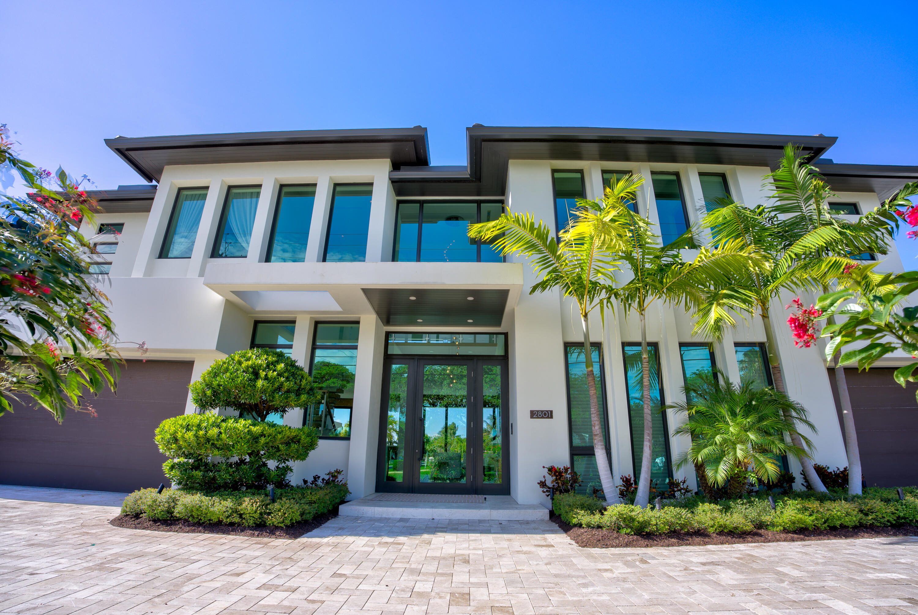 2801 NE 36th, Lighthouse Point FL 33064