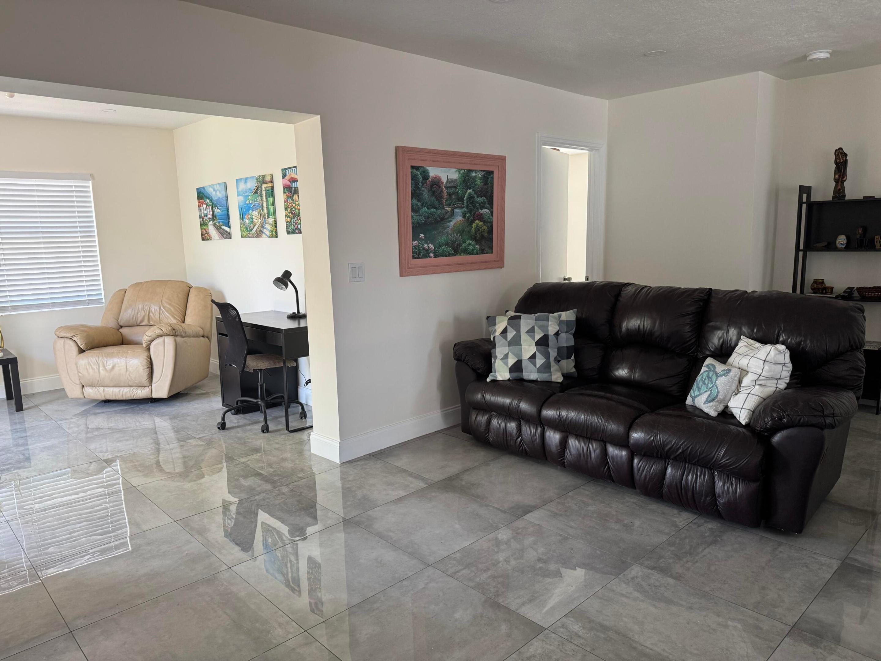 158 E 23rd, West Palm Beach FL 33404