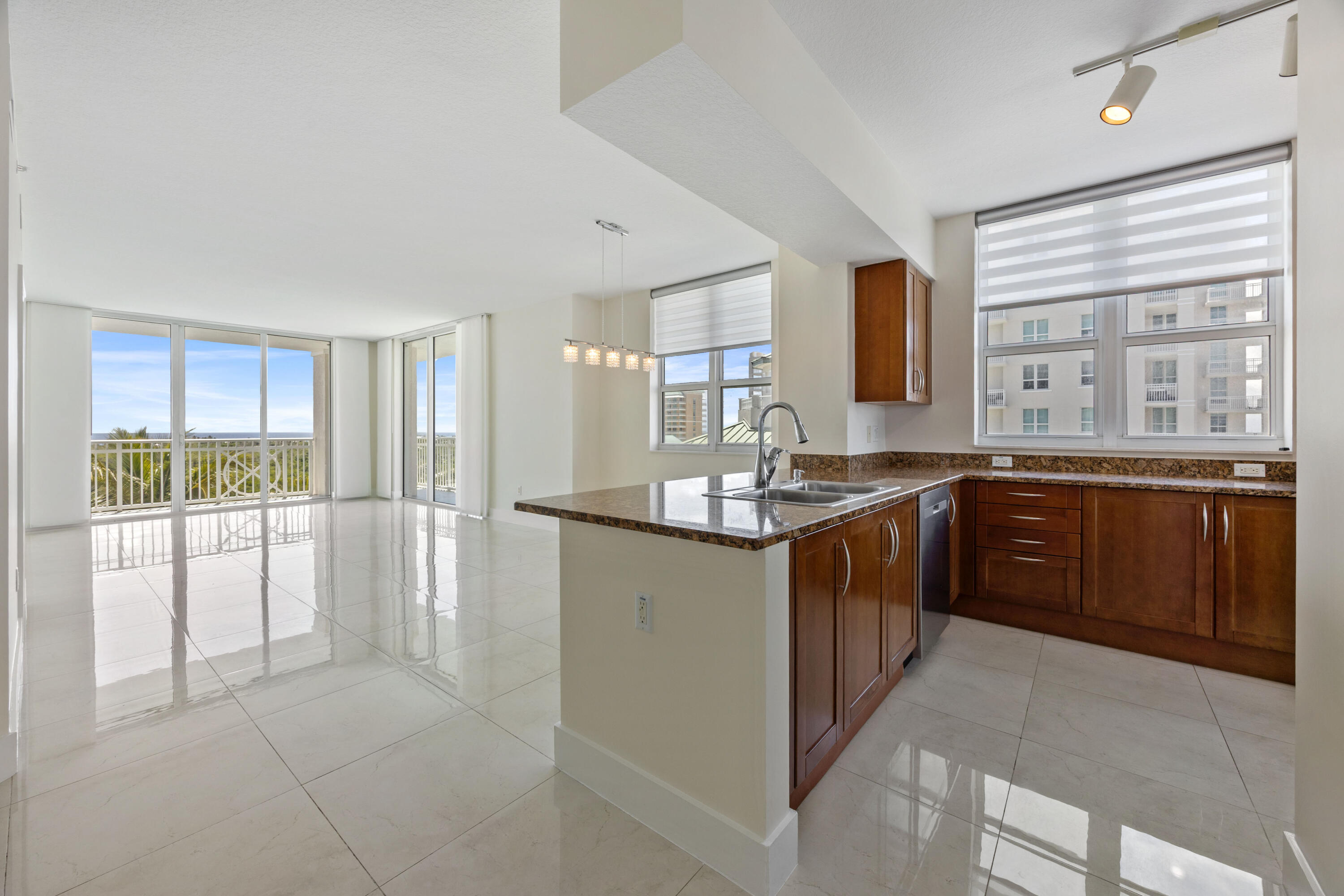 450 N Federal #905, Boynton Beach FL 33435