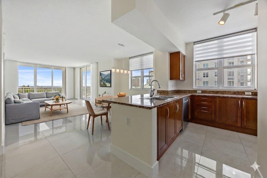 450 N Federal #905, Boynton Beach FL 33435