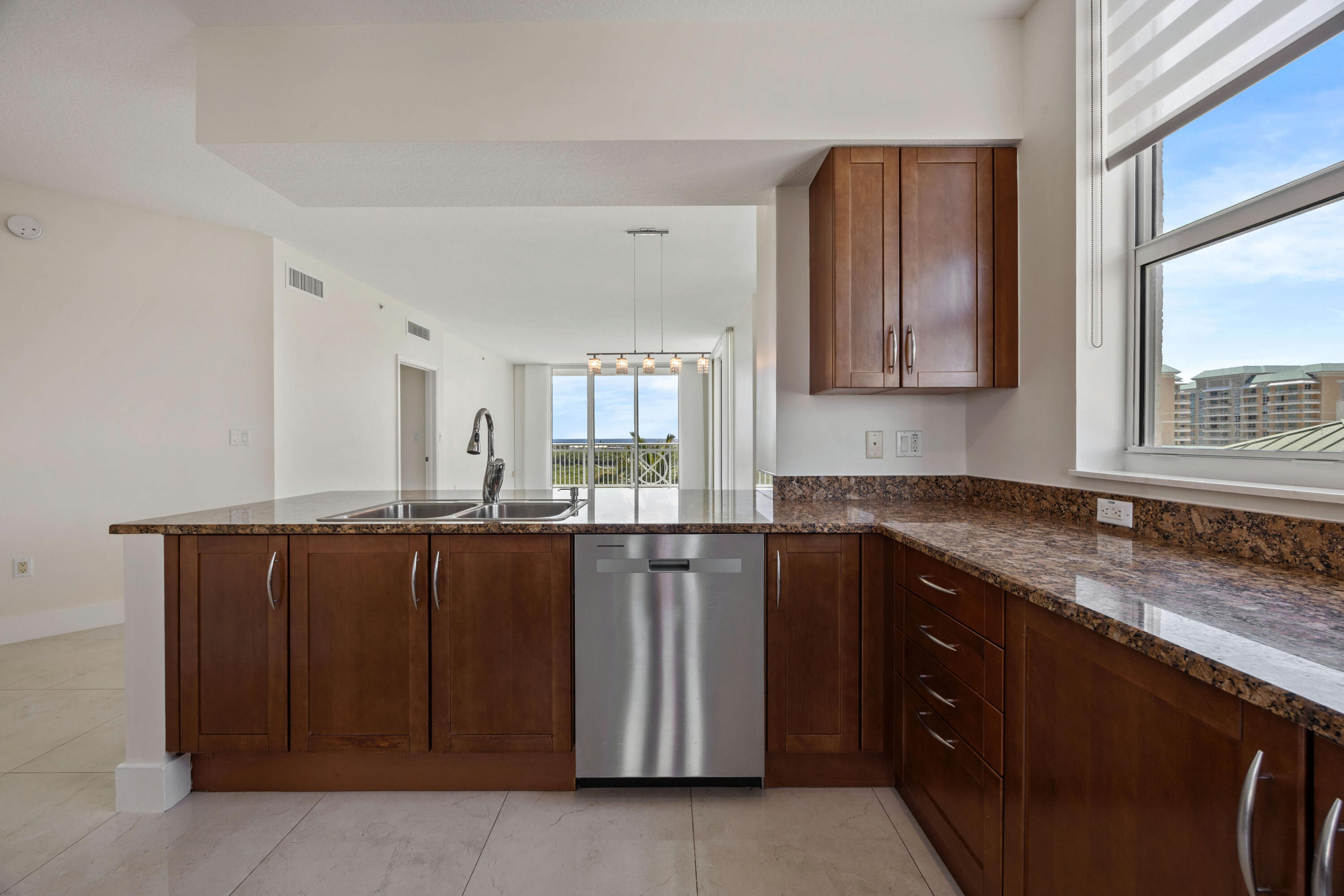 450 N Federal #905, Boynton Beach FL 33435