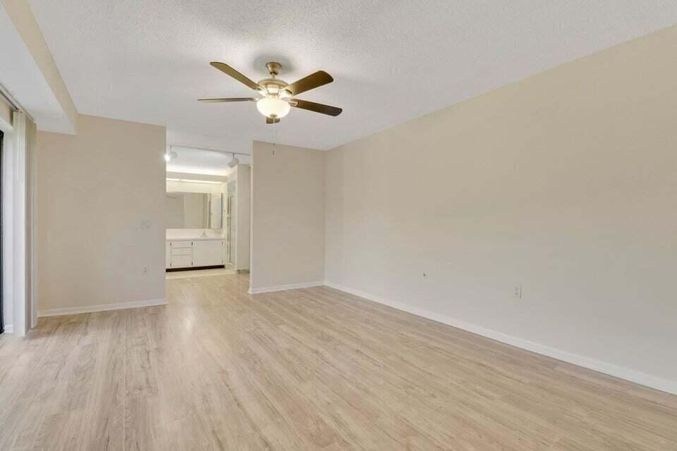 1304 13th, Palm Beach Gardens FL 33418