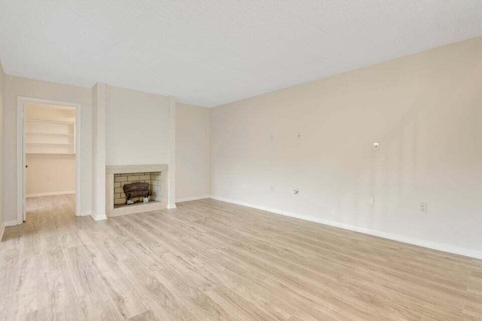 1304 13th, Palm Beach Gardens FL 33418