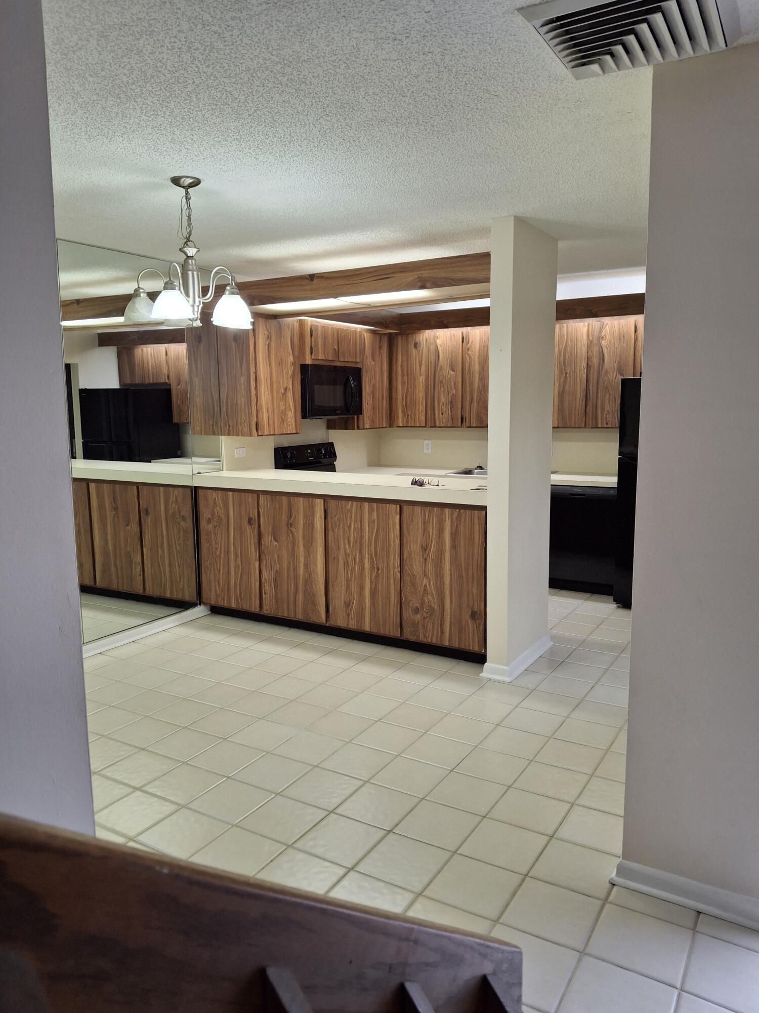 1304 13th, Palm Beach Gardens FL 33418
