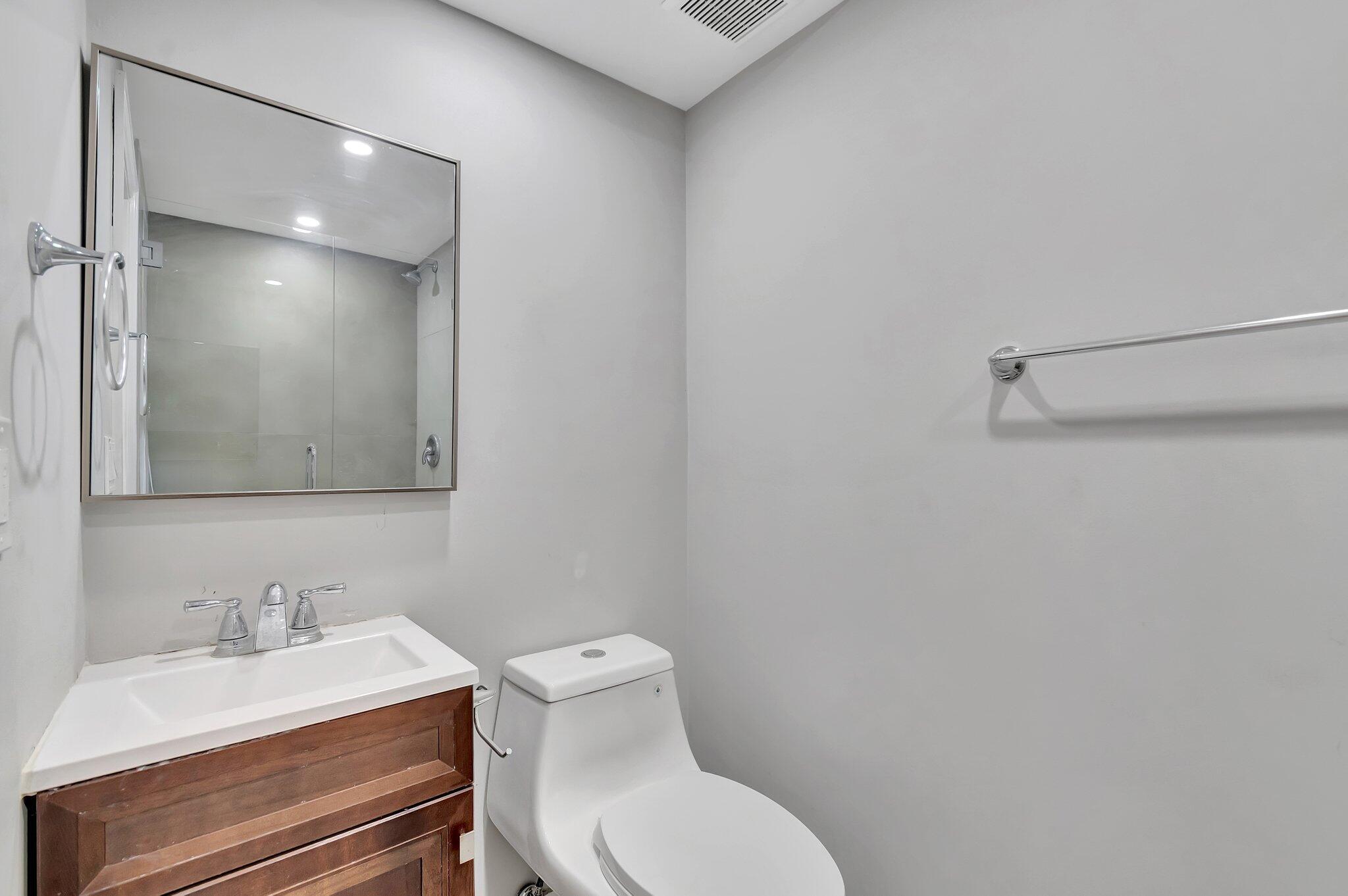 125 E Hart, Lantana FL 33462